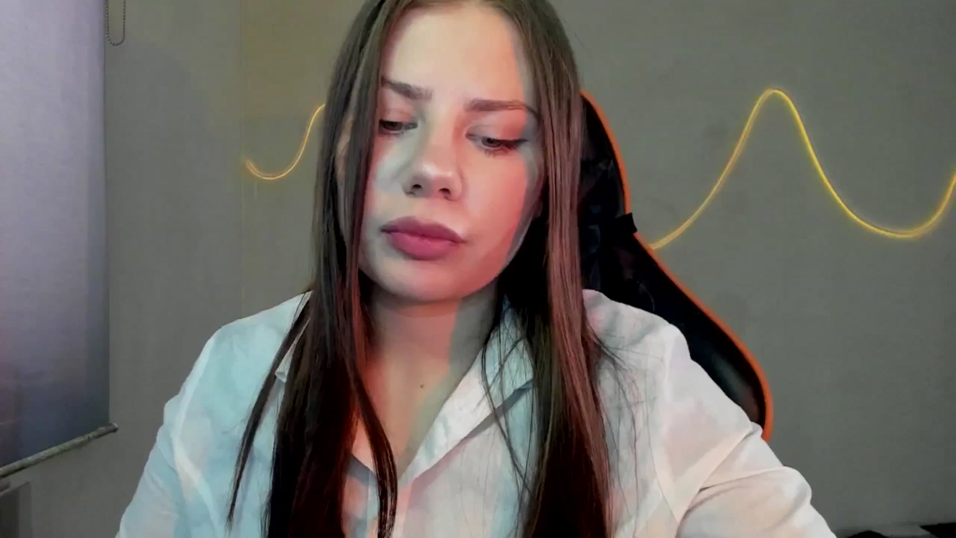 Gallery image thumbnail from FlyingDream's myfreecams stream on, 09/08/2025, 13:31 image 9 of 20