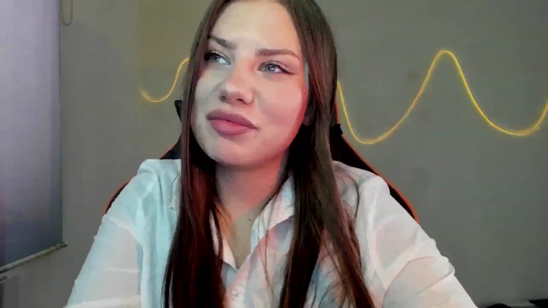 Gallery image thumbnail from FlyingDream's myfreecams stream on, 09/08/2025, 13:31 image 10 of 20