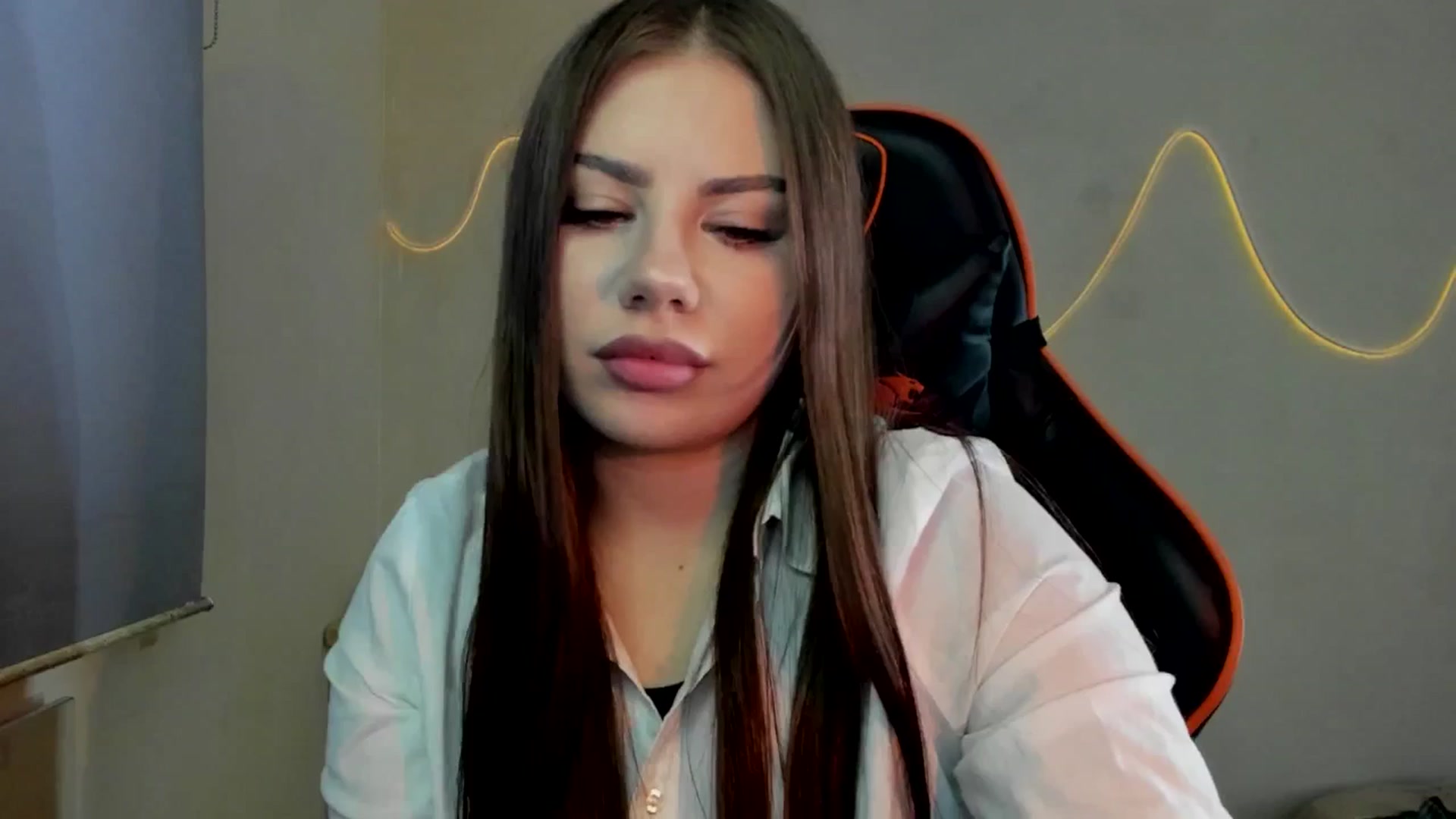 Gallery image thumbnail from FlyingDream's myfreecams stream on, 09/11/2025, 13:34 image 11 of 20