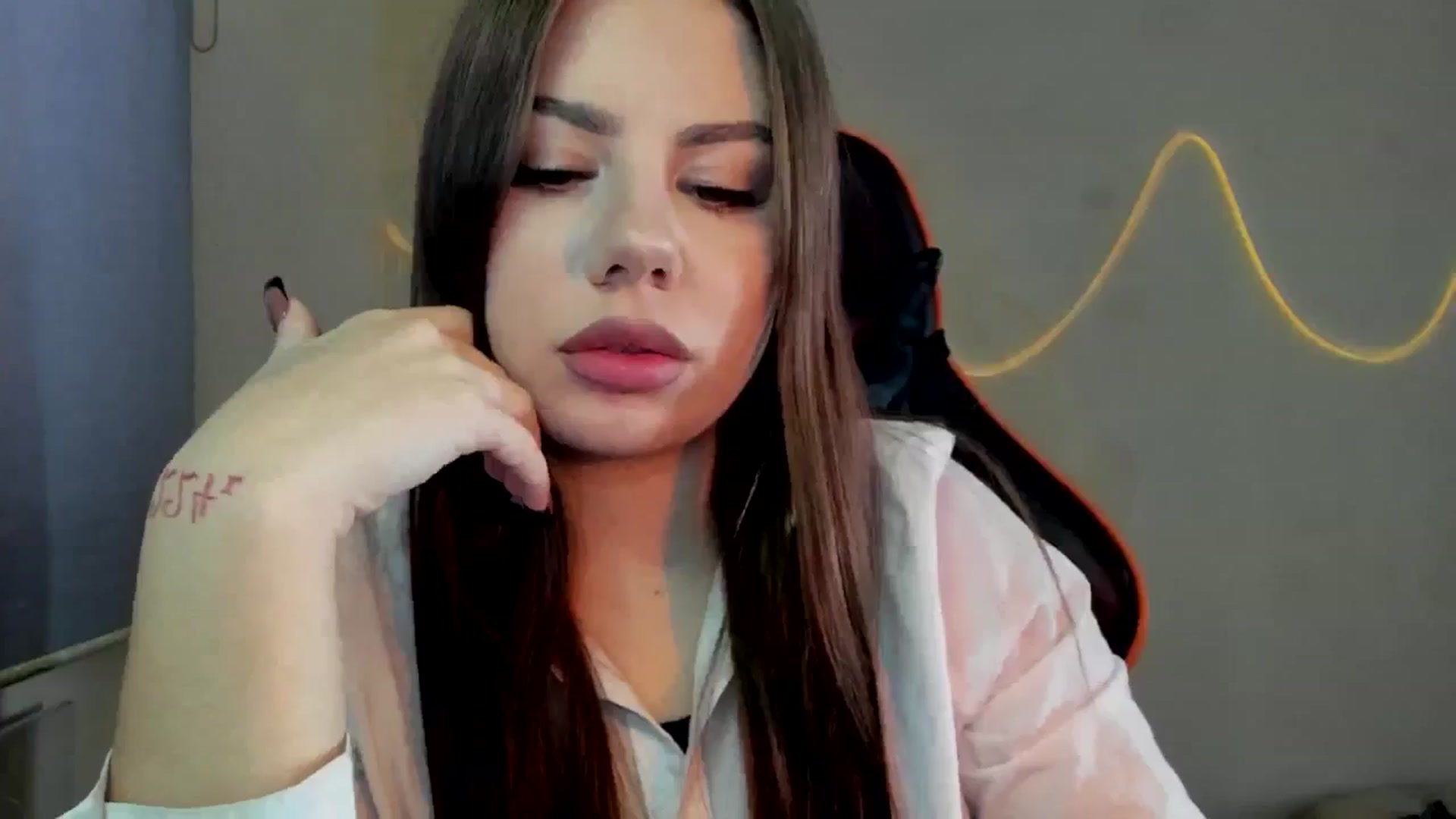 Gallery image thumbnail from FlyingDream's myfreecams stream on, 09/11/2025, 13:34 image 8 of 20