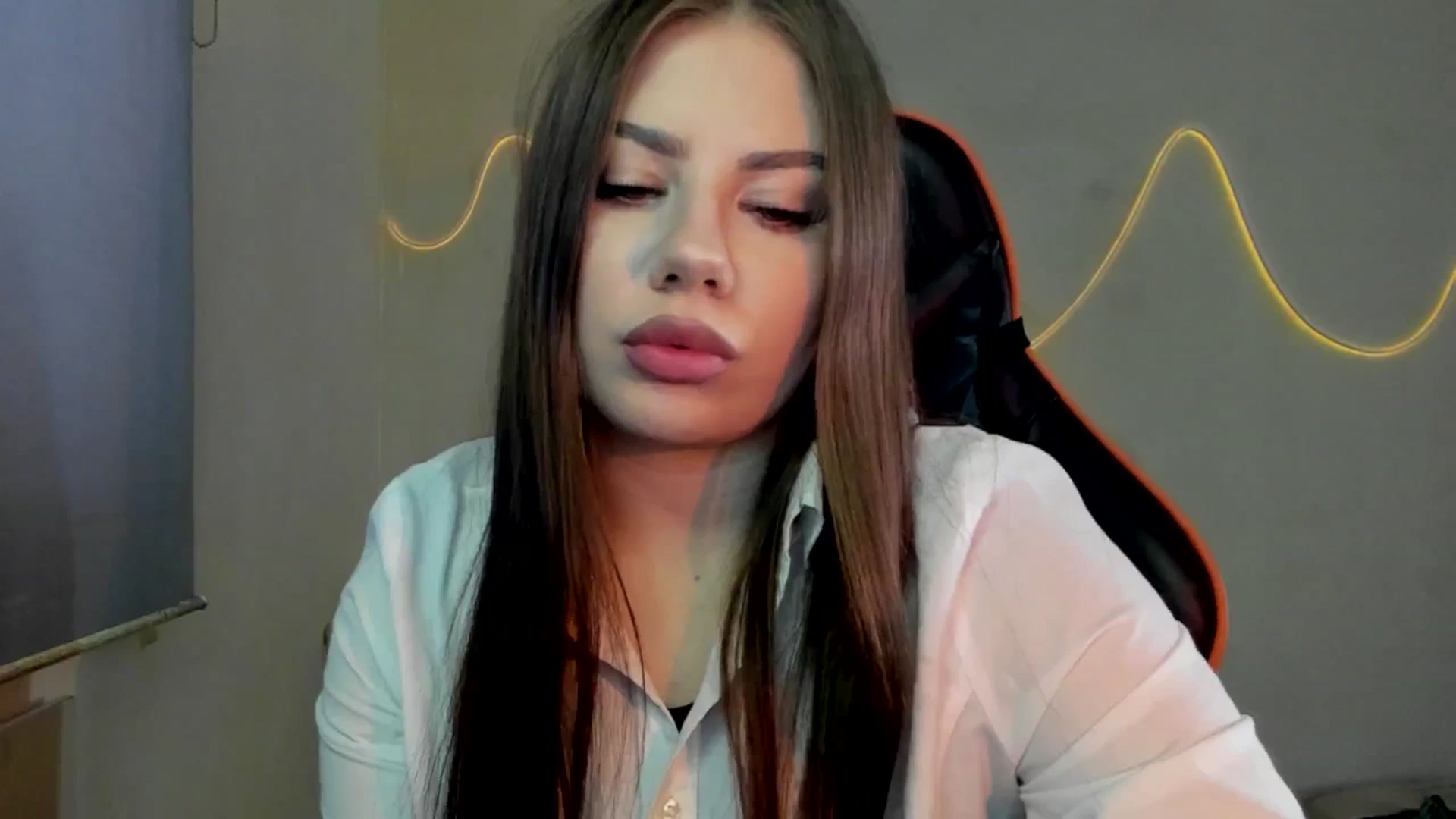 Gallery image thumbnail from FlyingDream's myfreecams stream on, 09/11/2025, 13:34 image 2 of 20