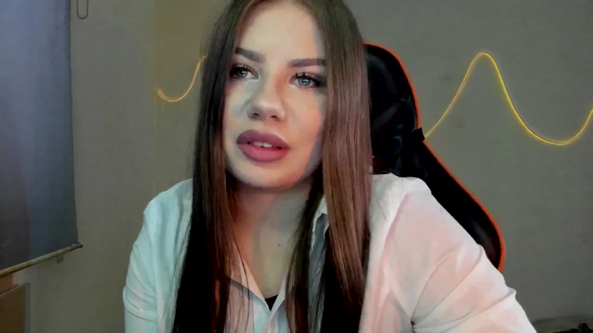 Gallery image thumbnail from FlyingDream's myfreecams stream on, 09/11/2025, 13:34 image 3 of 20