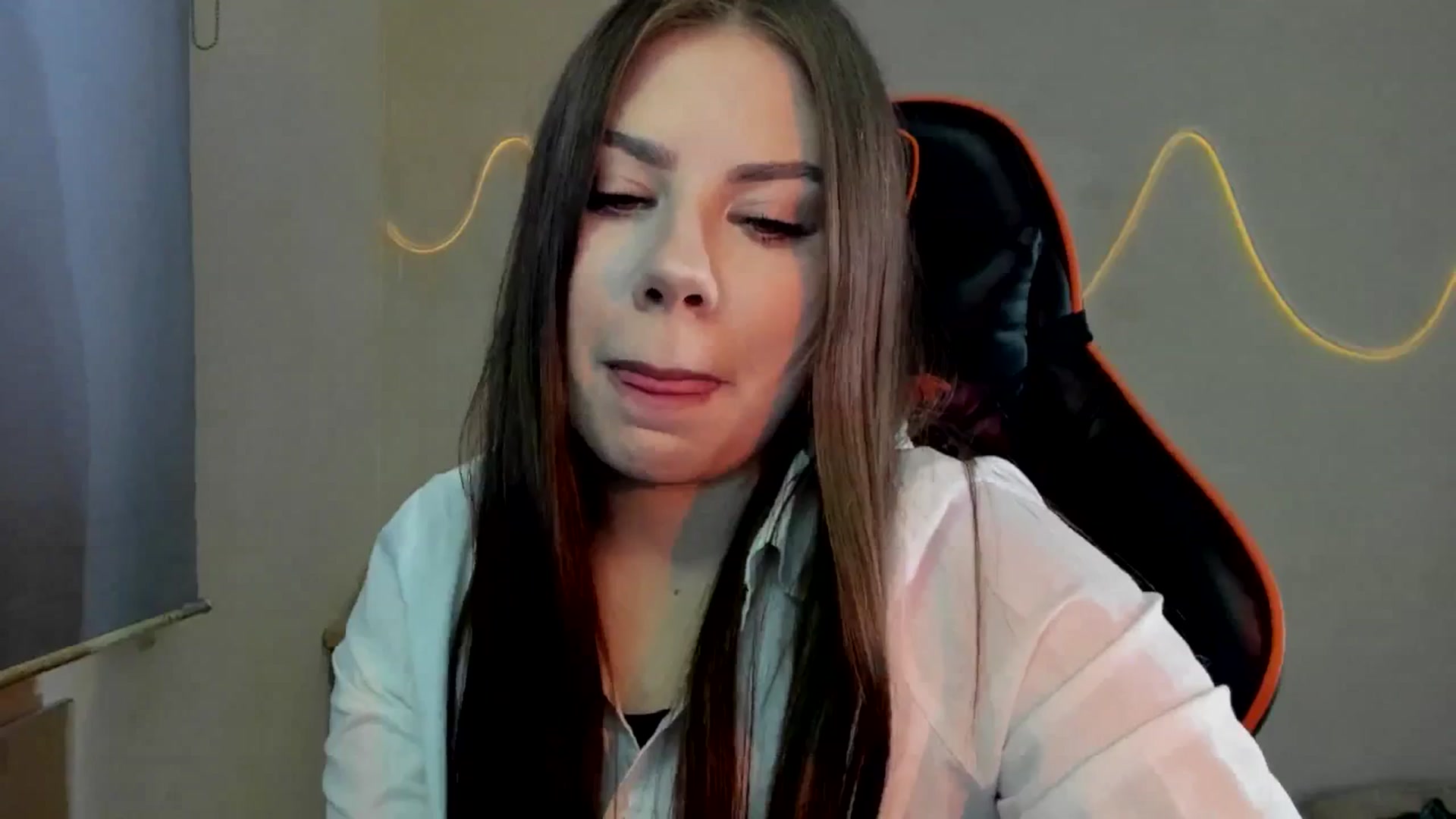 Gallery image thumbnail from FlyingDream's myfreecams stream on, 09/11/2025, 13:34 image 12 of 20