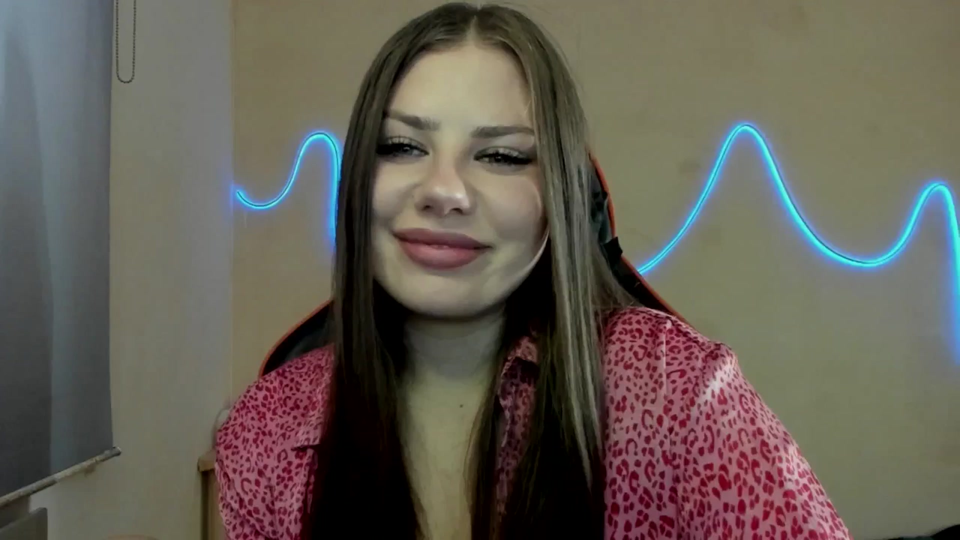 Gallery image thumbnail from FlyingDream's myfreecams stream on, 09/12/2025, 14:21 image 9 of 20