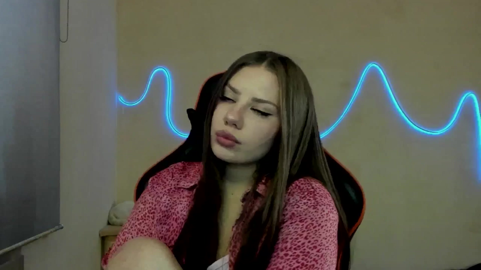 Gallery image thumbnail from FlyingDream's myfreecams stream on, 09/12/2025, 14:21 image 7 of 20