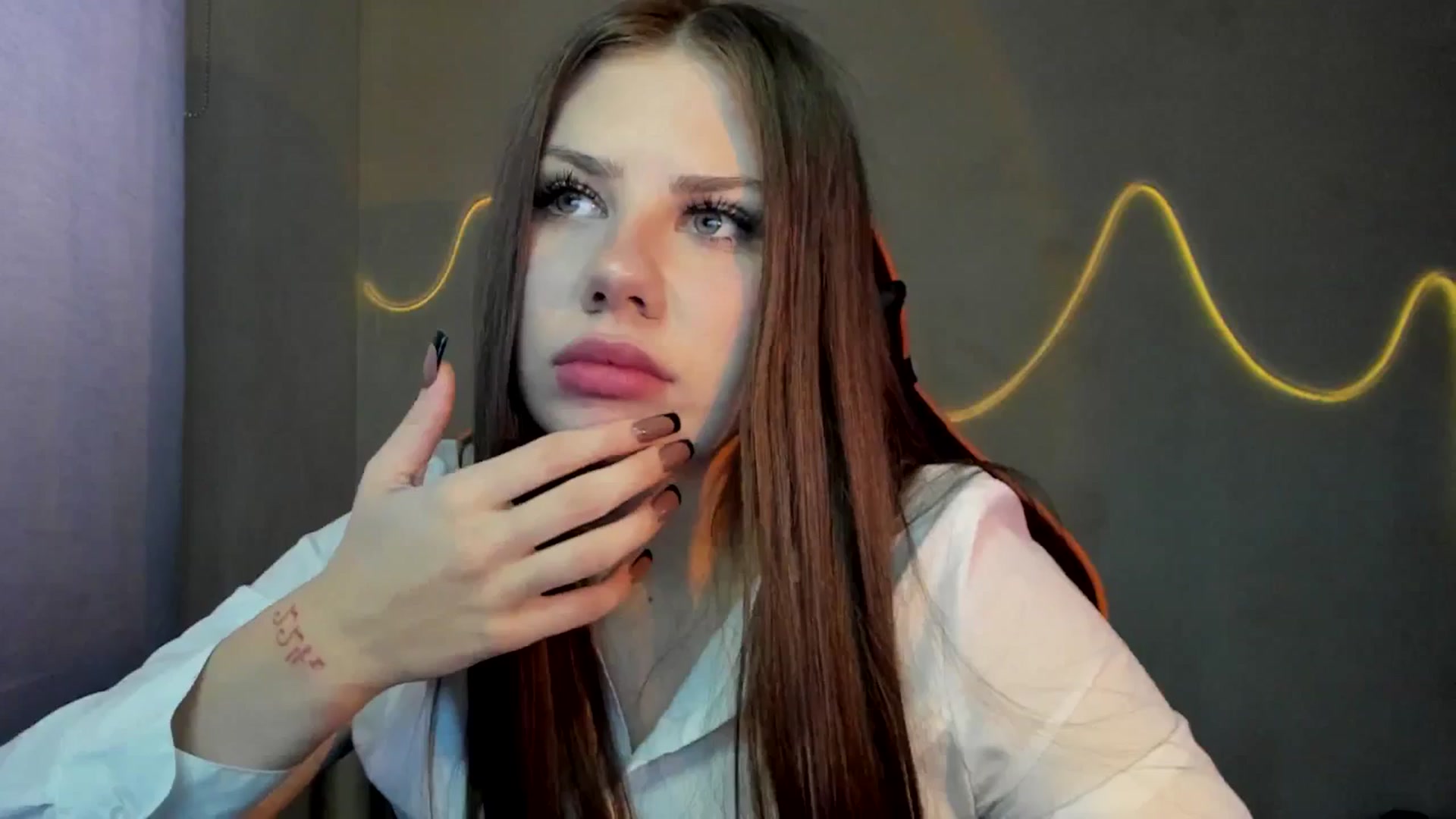 Gallery image thumbnail from FlyingDream's myfreecams stream on, 09/13/2025, 08:35 image 14 of 20