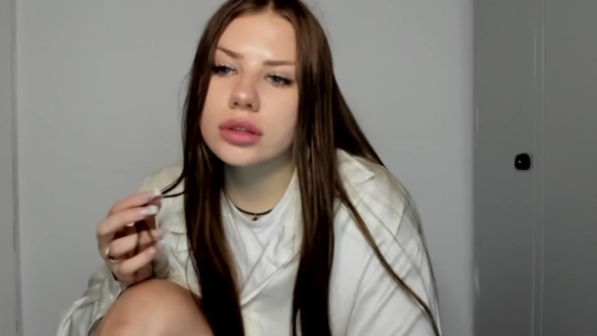 Gallery image thumbnail from FlyingDream's myfreecams stream on, 09/24/2025, 12:22 image 17 of 20