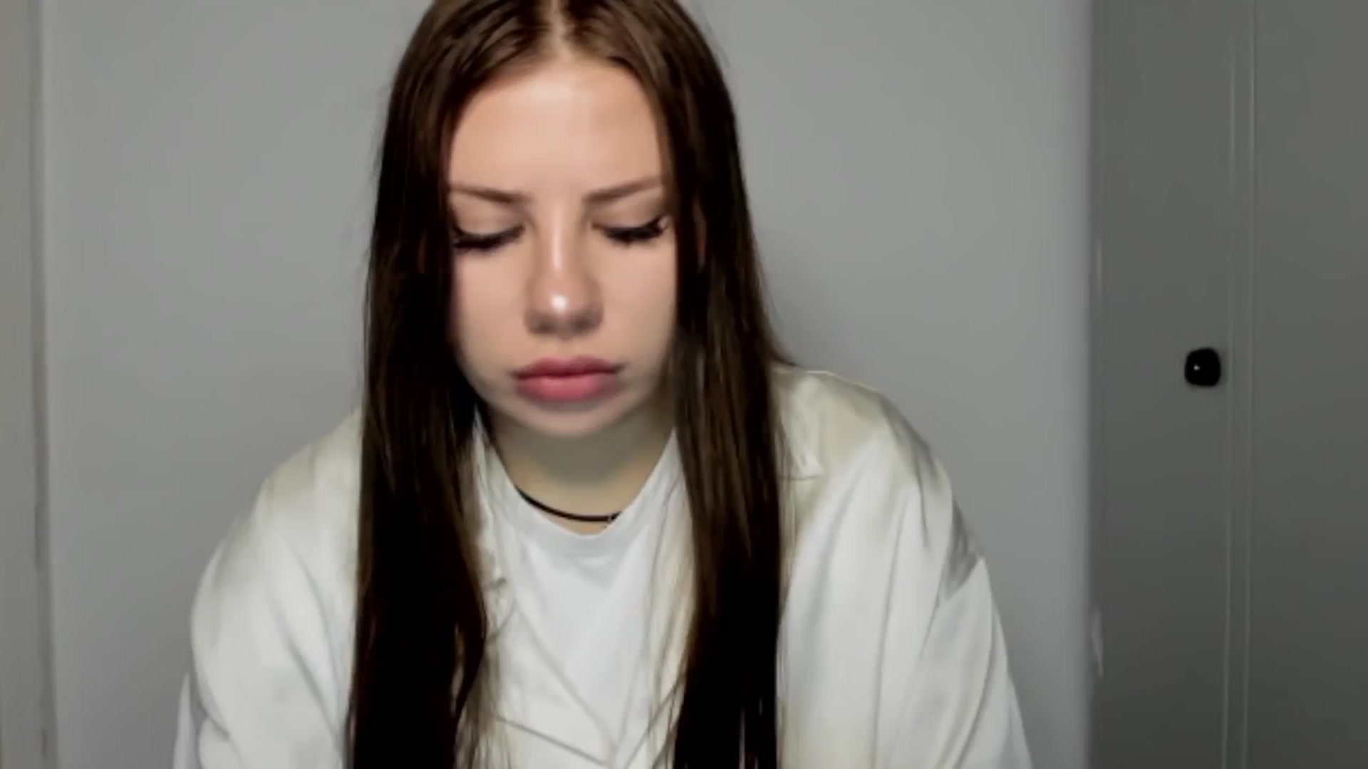 Gallery image thumbnail from FlyingDream's myfreecams stream on, 09/24/2025, 12:22 image 6 of 20