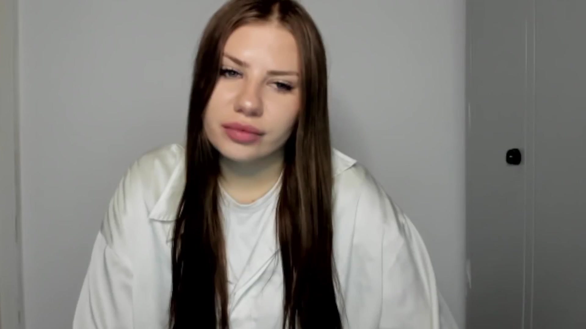 Gallery image thumbnail from FlyingDream's myfreecams stream on, 09/24/2025, 13:24 image 13 of 20