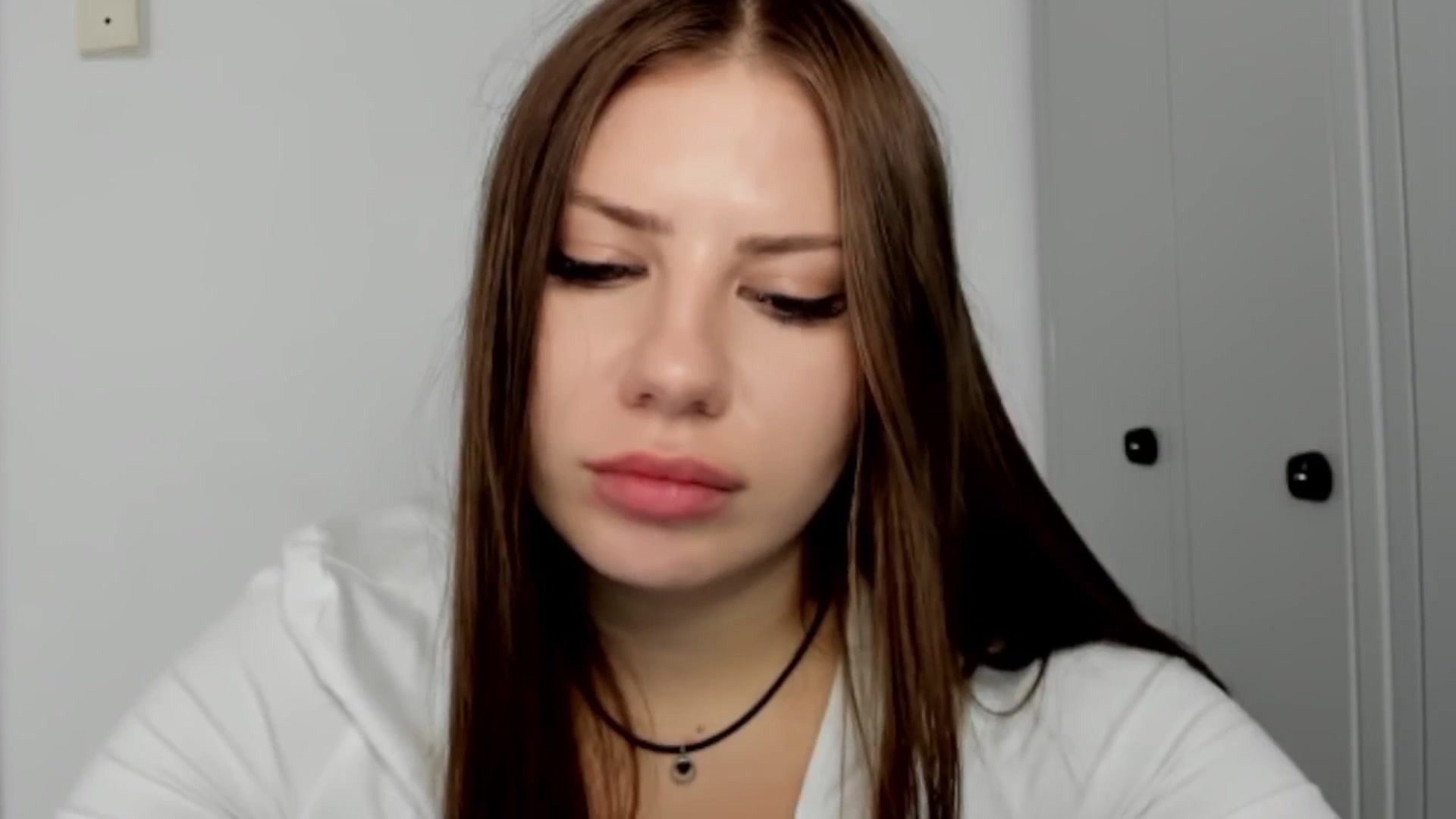 Gallery image thumbnail from FlyingDream's myfreecams stream on, 09/25/2025, 15:38 image 10 of 20