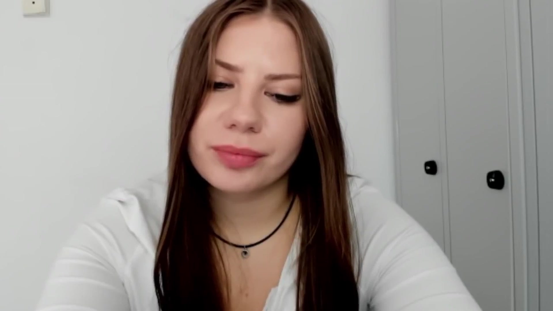 Gallery image thumbnail from FlyingDream's myfreecams stream on, 09/25/2025, 15:38 image 4 of 20