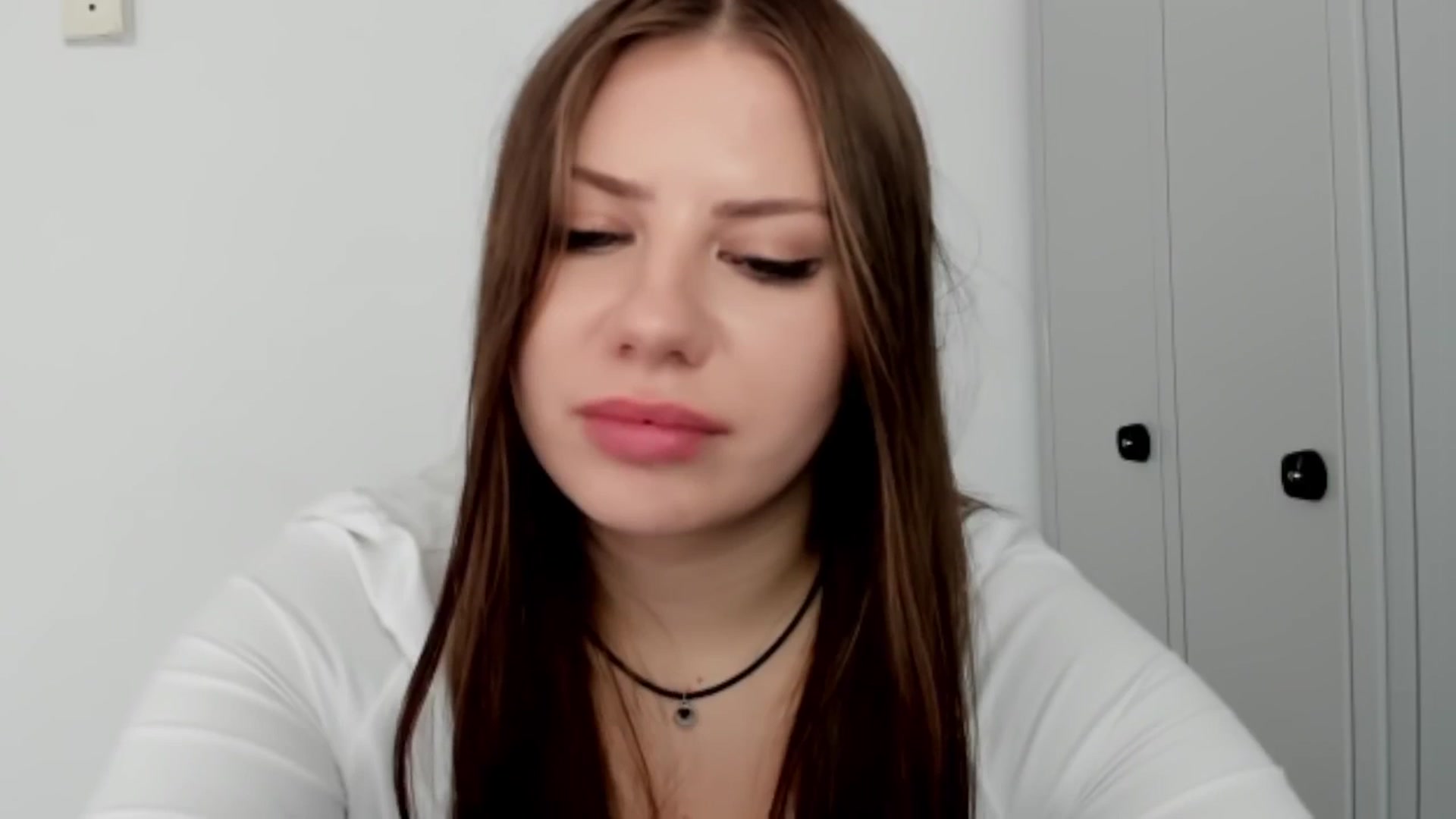 Gallery image thumbnail from FlyingDream's myfreecams stream on, 09/25/2025, 15:38 image 5 of 20