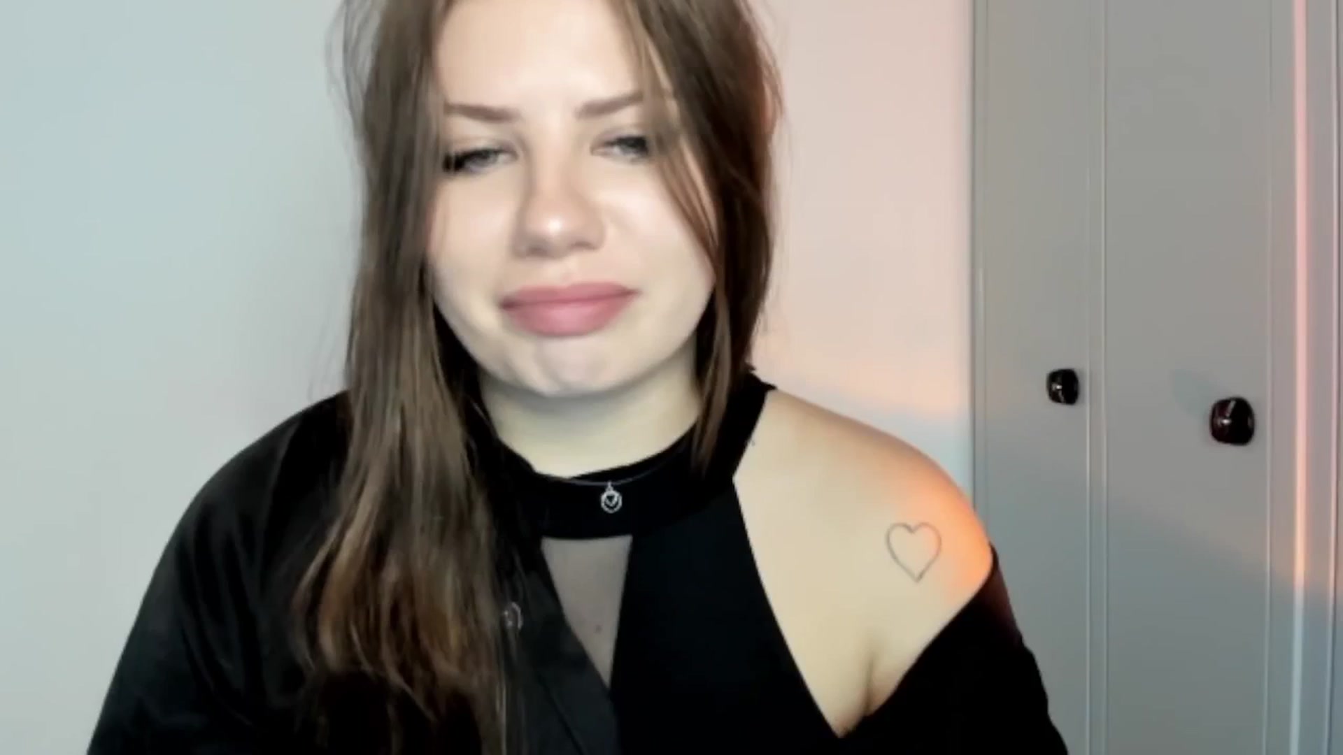Gallery image thumbnail from FlyingDream's myfreecams stream on, 09/26/2025, 09:00 image 17 of 20