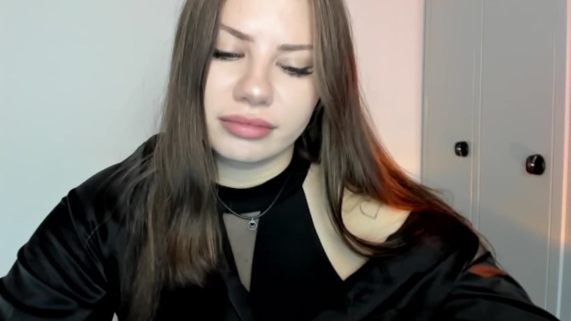 Gallery image thumbnail from FlyingDream's myfreecams stream on, 09/26/2025, 09:00 image 2 of 20