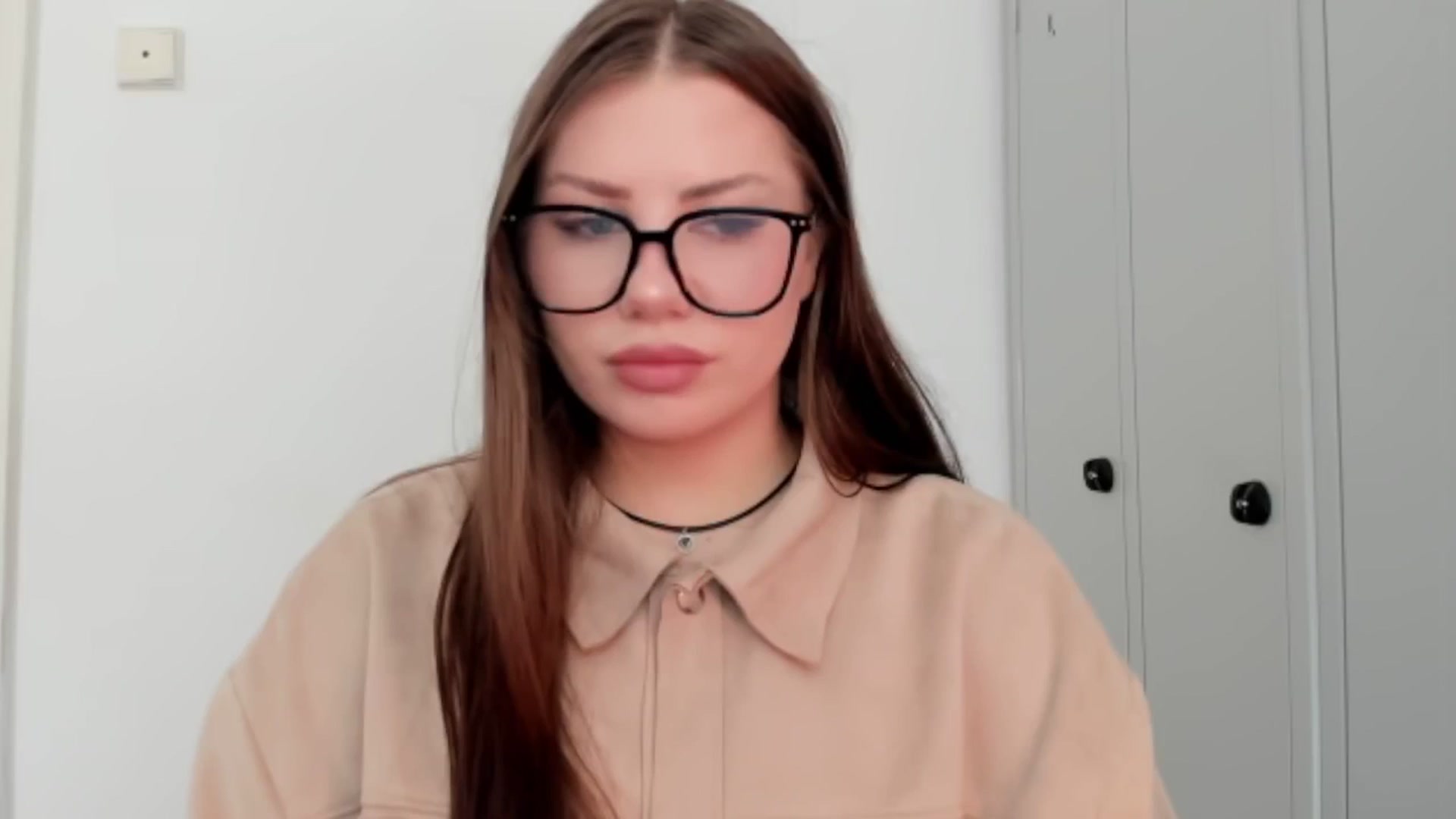 Gallery image thumbnail from FlyingDream's myfreecams stream on, 09/29/2025, 11:41 image 3 of 20