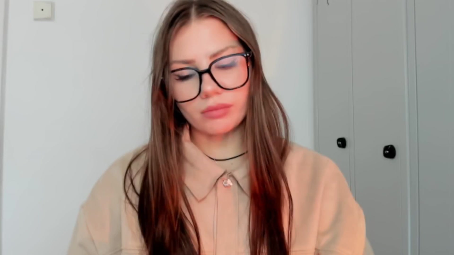 Gallery image thumbnail from FlyingDream's myfreecams stream on, 09/29/2025, 13:22 image 9 of 20