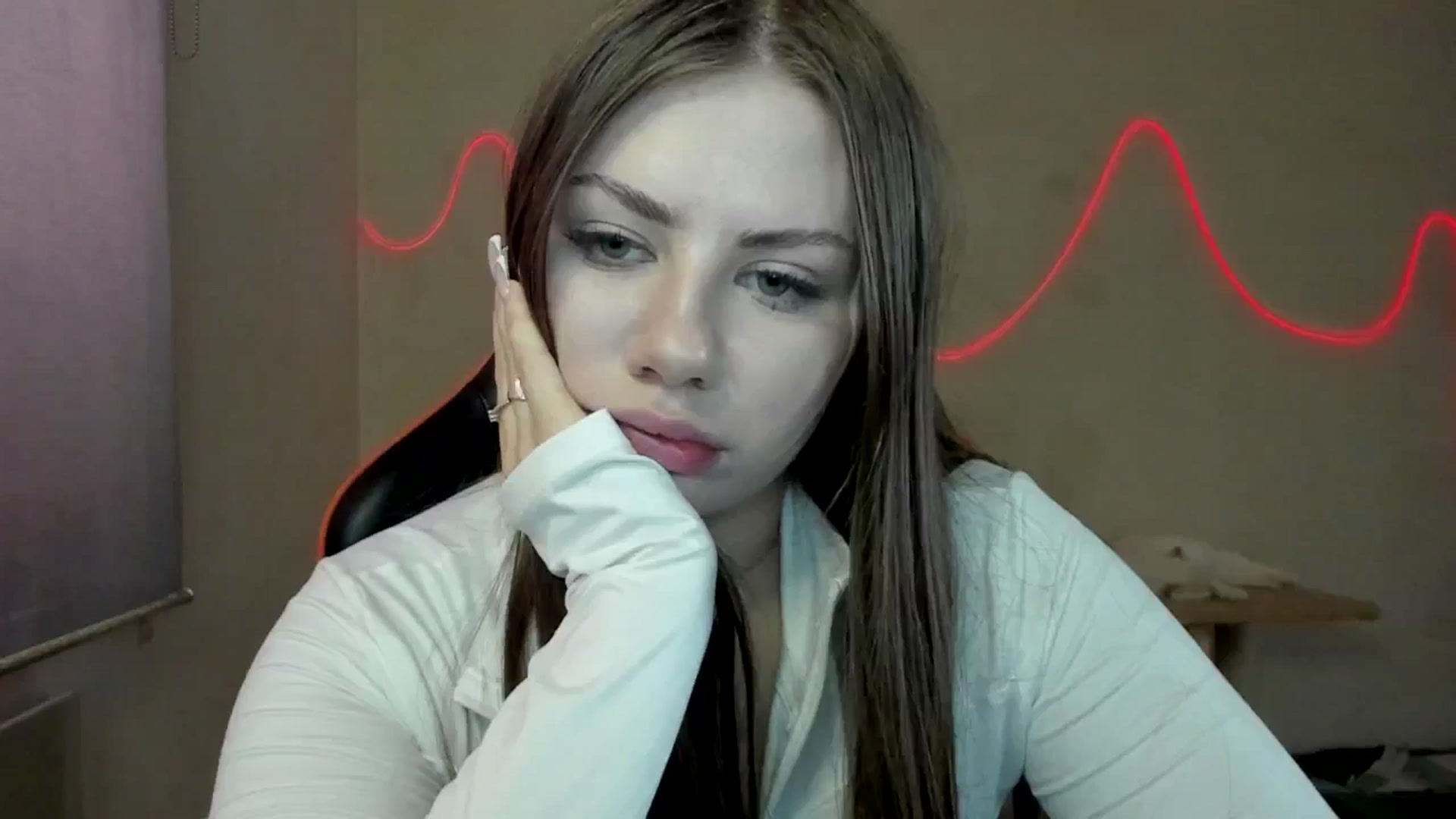 Gallery image thumbnail from FlyingDream's myfreecams stream on, 10/11/2025, 11:53 image 17 of 20