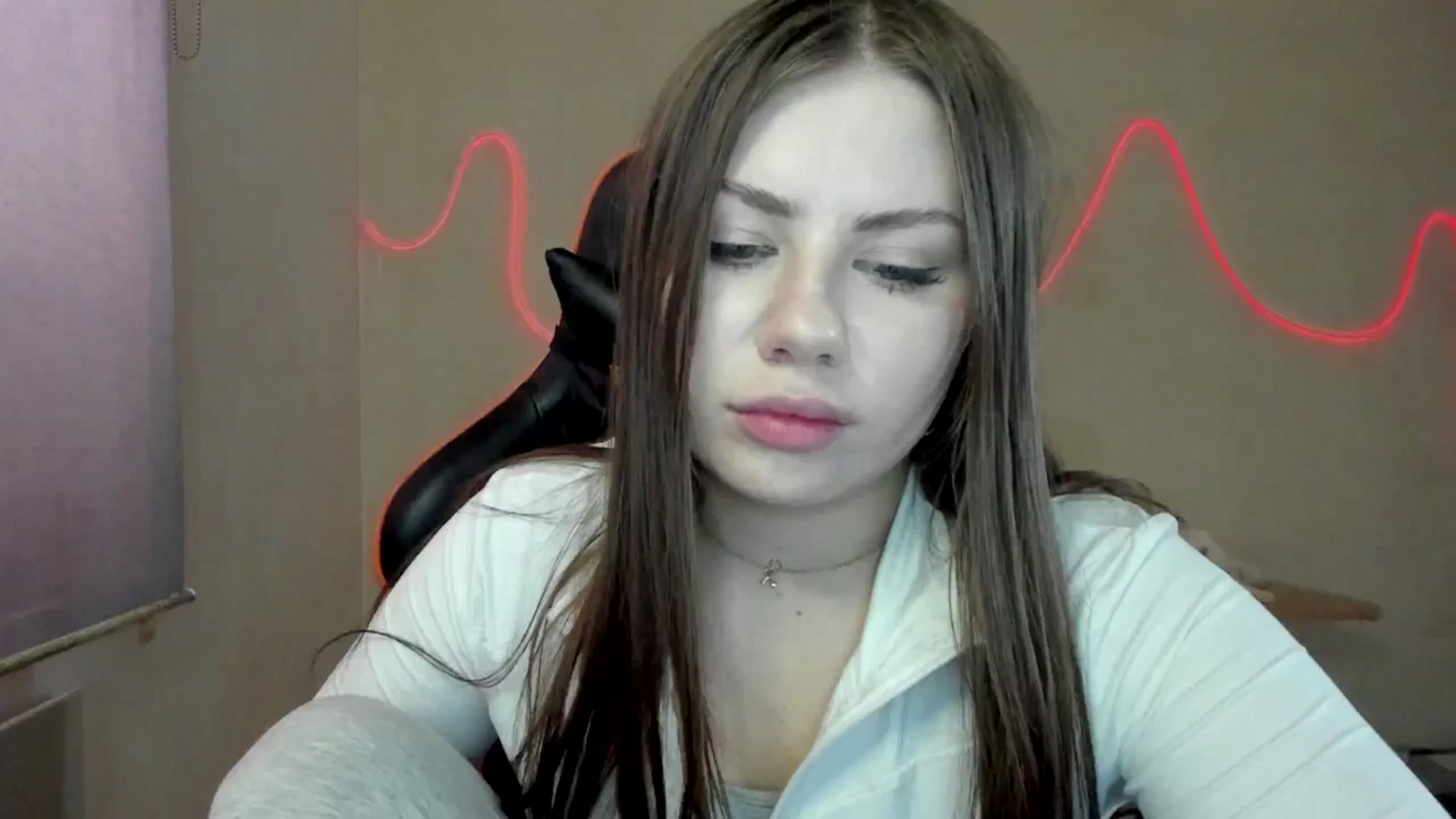 Gallery image thumbnail from FlyingDream's myfreecams stream on, 10/11/2025, 11:53 image 11 of 20