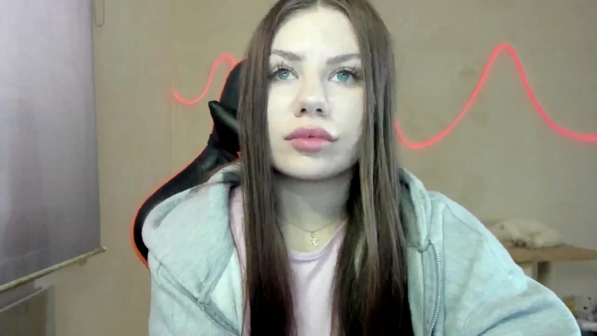 Gallery image thumbnail from FlyingDream's myfreecams stream on, 10/13/2025, 12:13 image 17 of 20