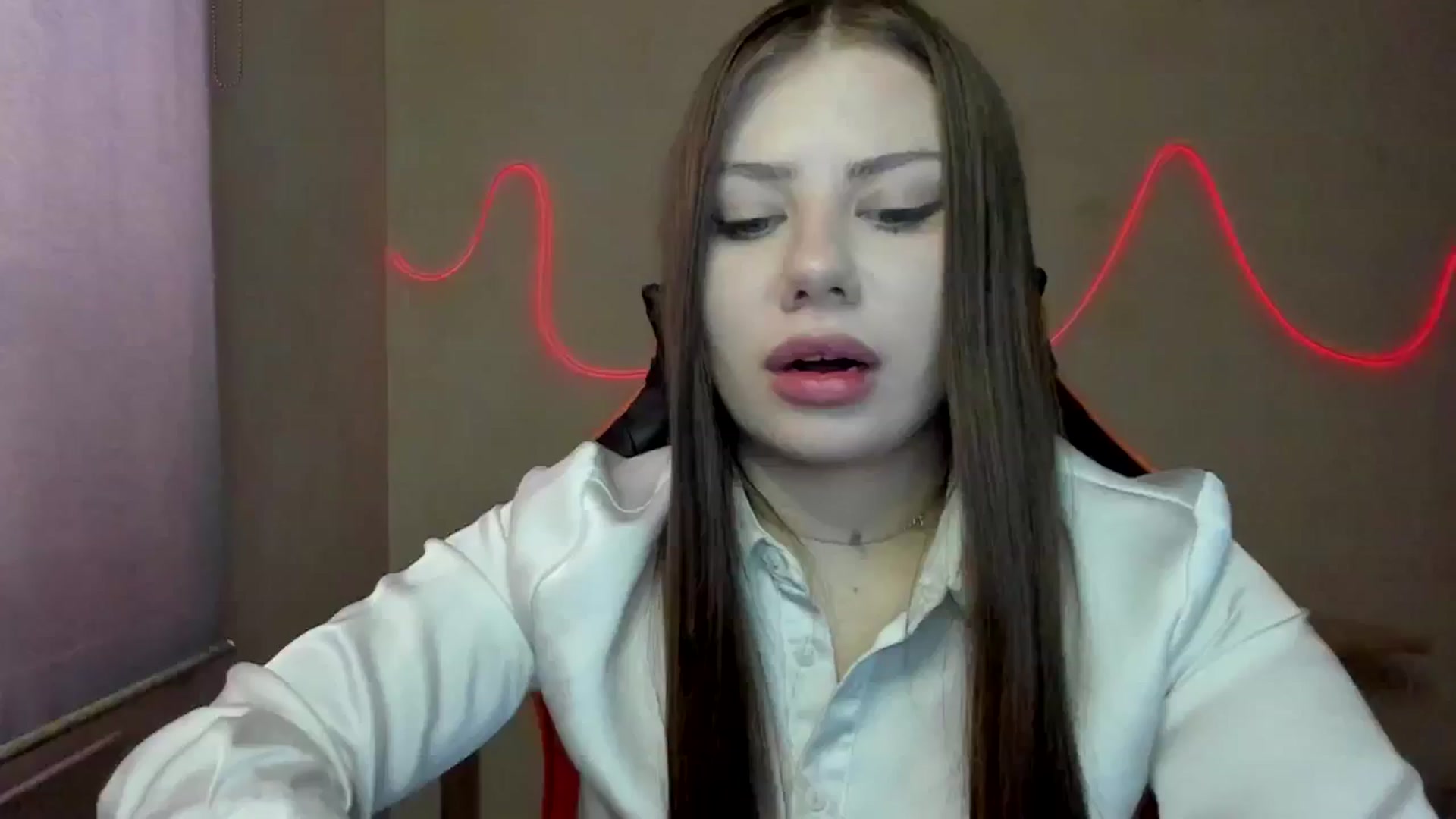Gallery image thumbnail from FlyingDream's myfreecams stream on, 10/19/2025, 10:05 image 6 of 20