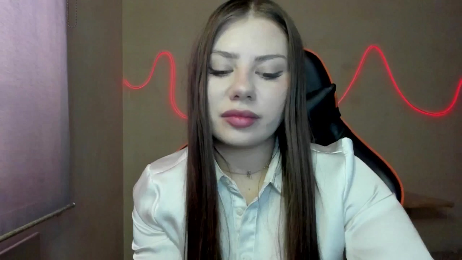 Gallery image thumbnail from FlyingDream's myfreecams stream on, 10/19/2025, 10:05 image 2 of 20