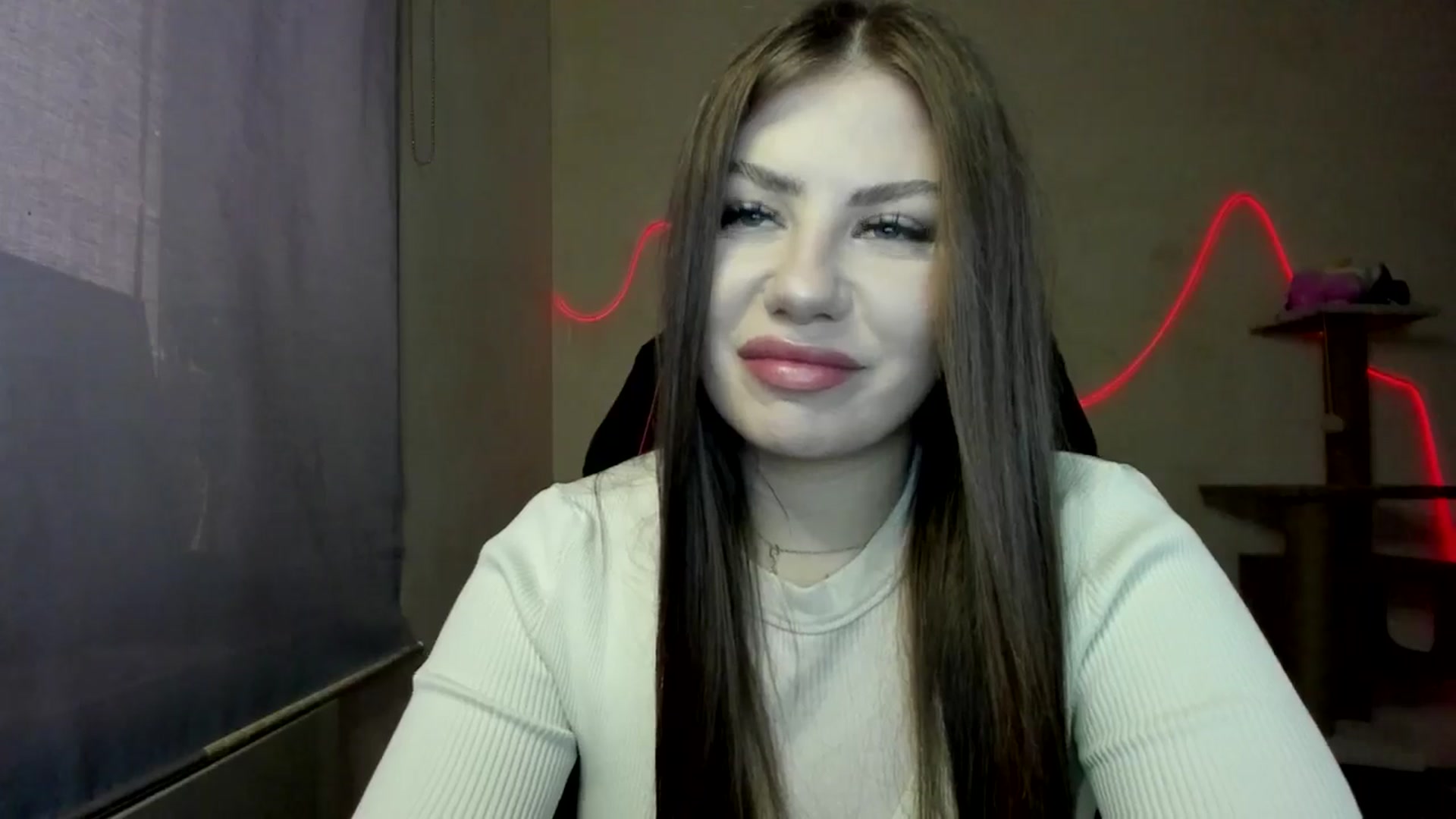 Gallery image thumbnail from FlyingDream's myfreecams stream on, 11/05/2025, 13:35 image 16 of 20