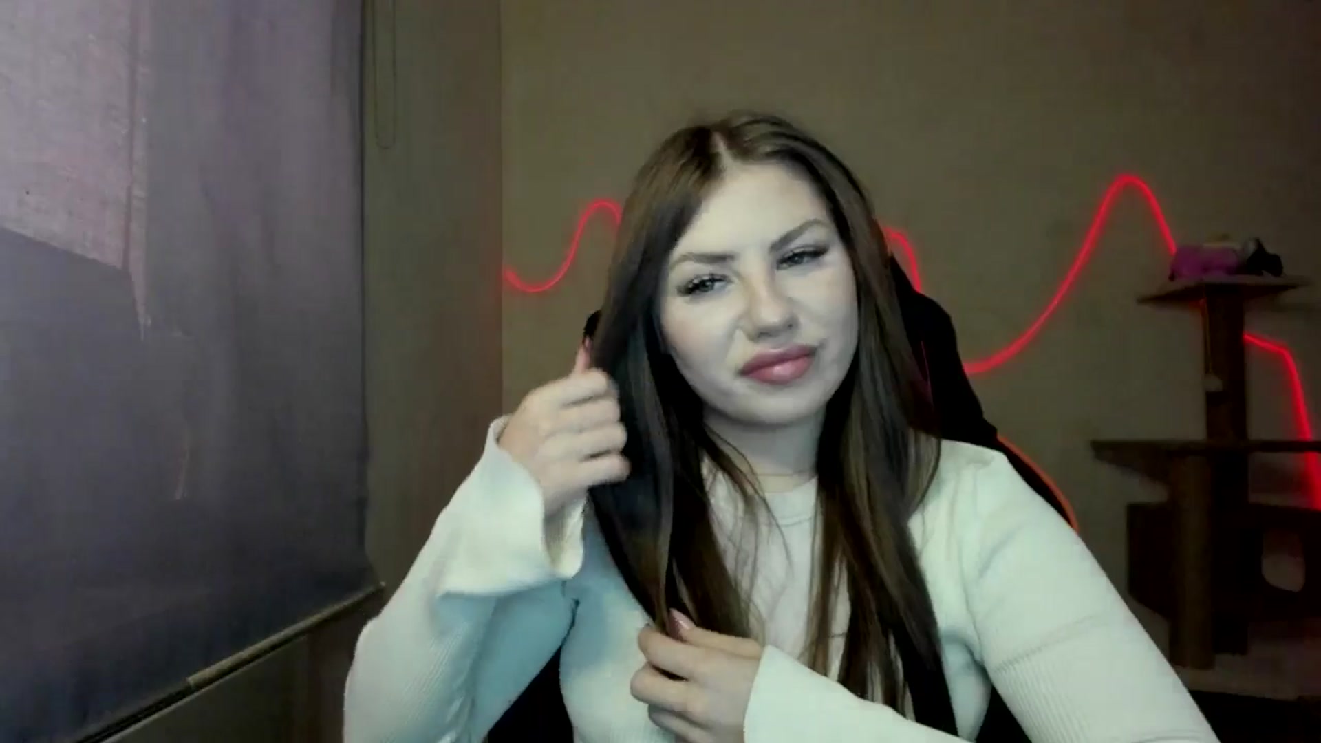 Gallery image thumbnail from FlyingDream's myfreecams stream on, 11/05/2025, 13:35 image 11 of 20