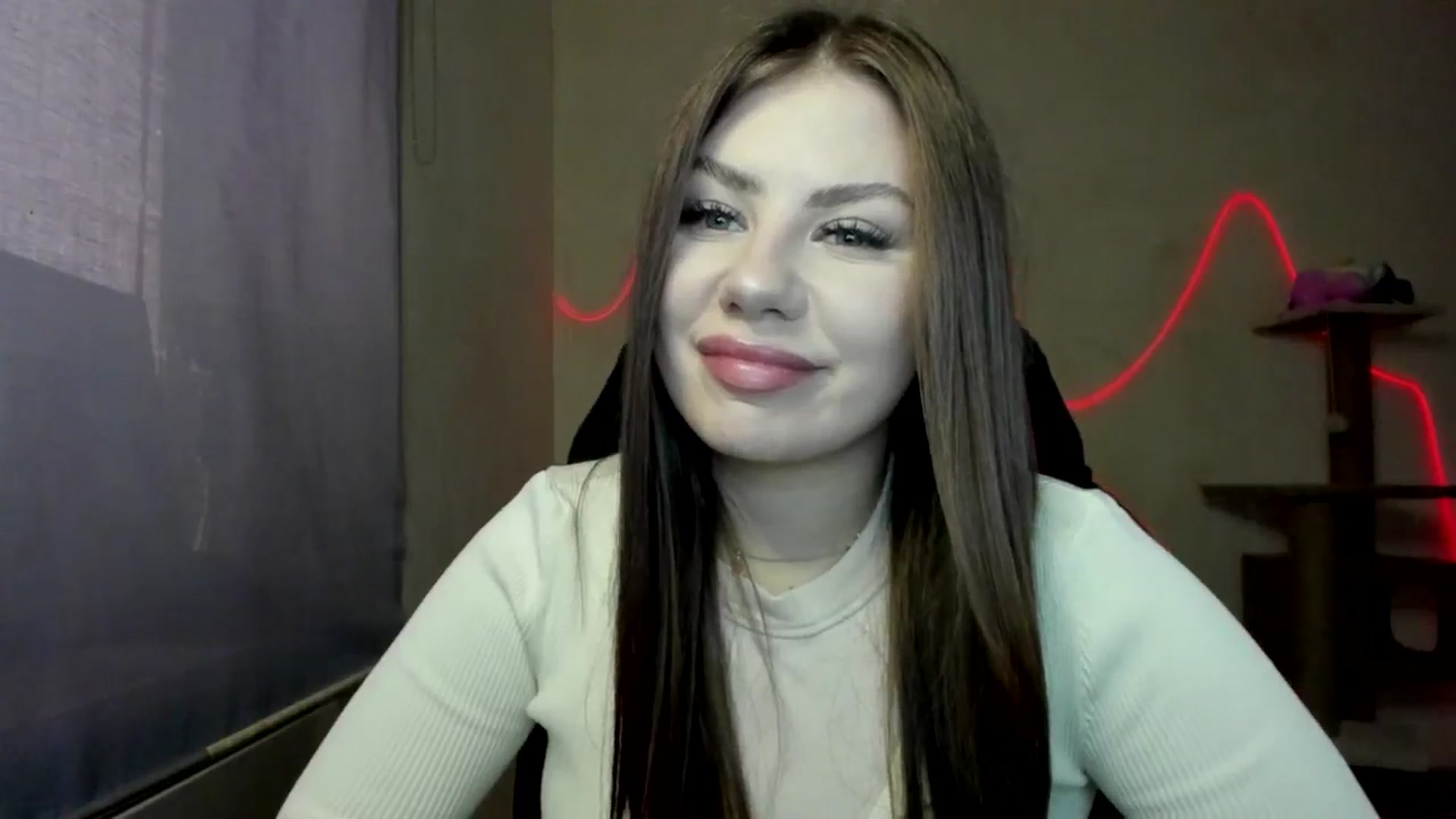 Gallery image thumbnail from FlyingDream's myfreecams stream on, 11/05/2025, 13:35 image 12 of 20