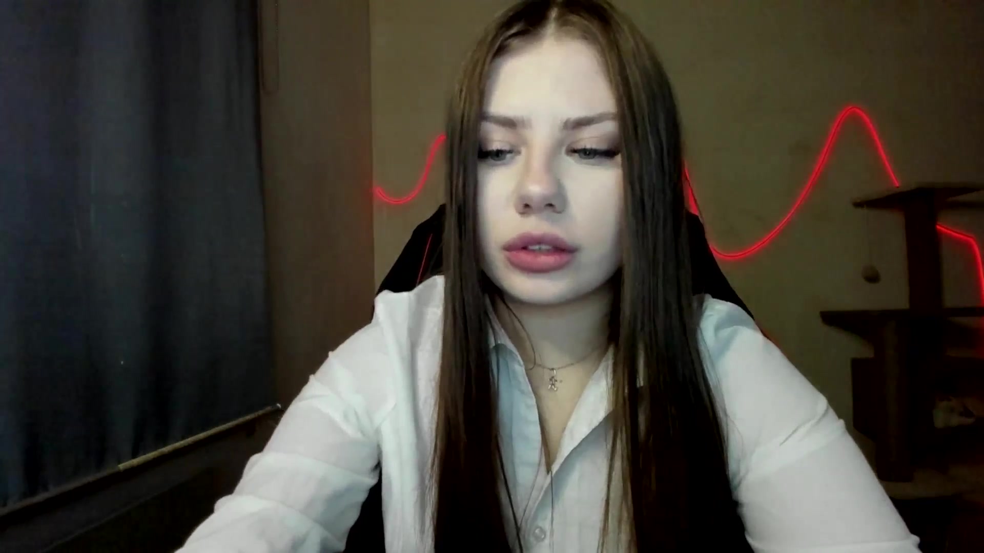 Gallery image thumbnail from FlyingDream's myfreecams stream on, 11/09/2025, 14:24 image 18 of 20