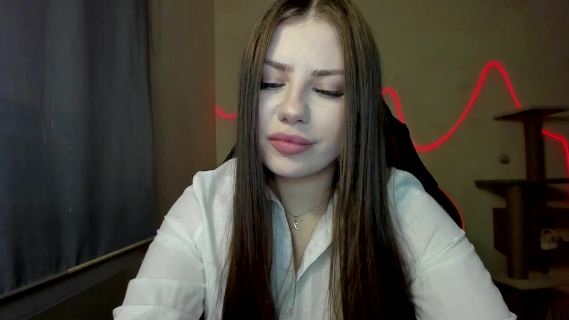 Gallery image thumbnail from FlyingDream's myfreecams stream on, 11/09/2025, 14:24 image 16 of 20