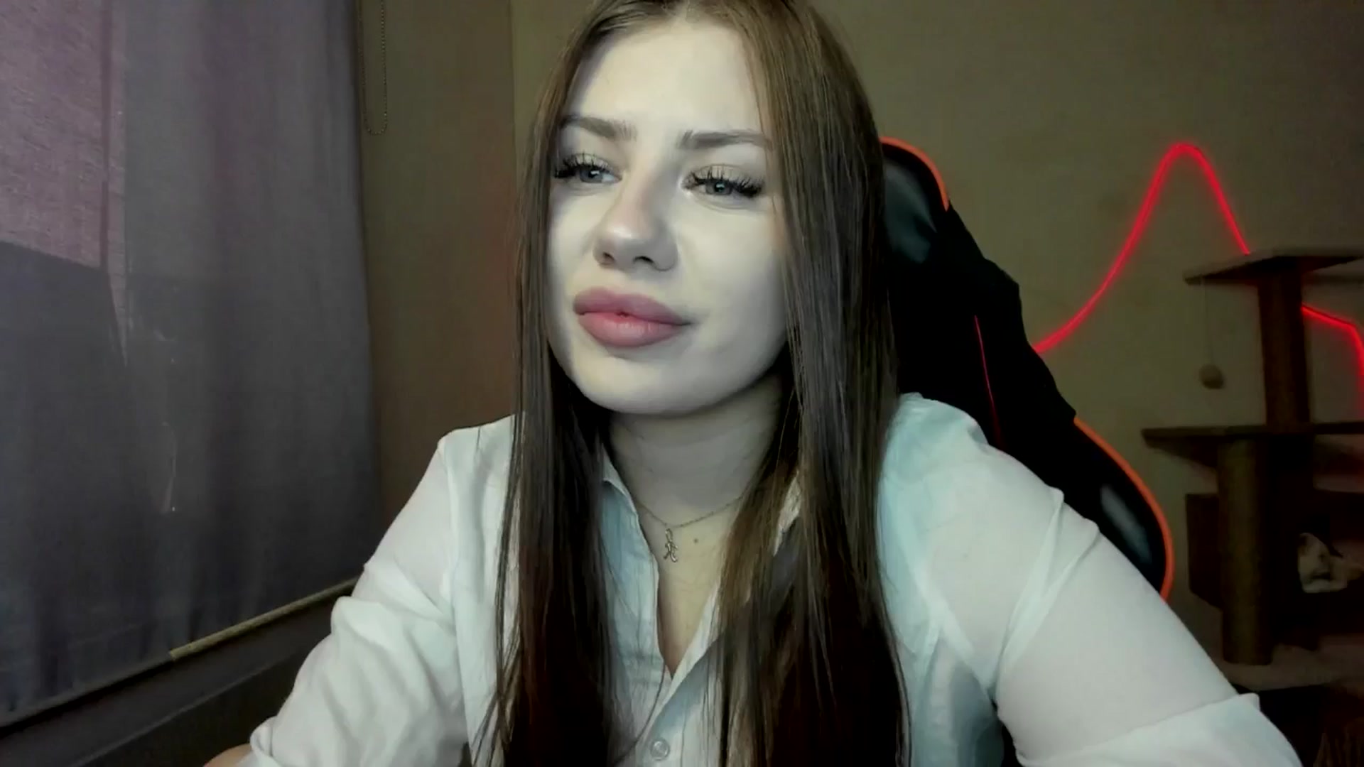 Gallery image thumbnail from FlyingDream's myfreecams stream on, 11/09/2025, 14:24 image 3 of 20
