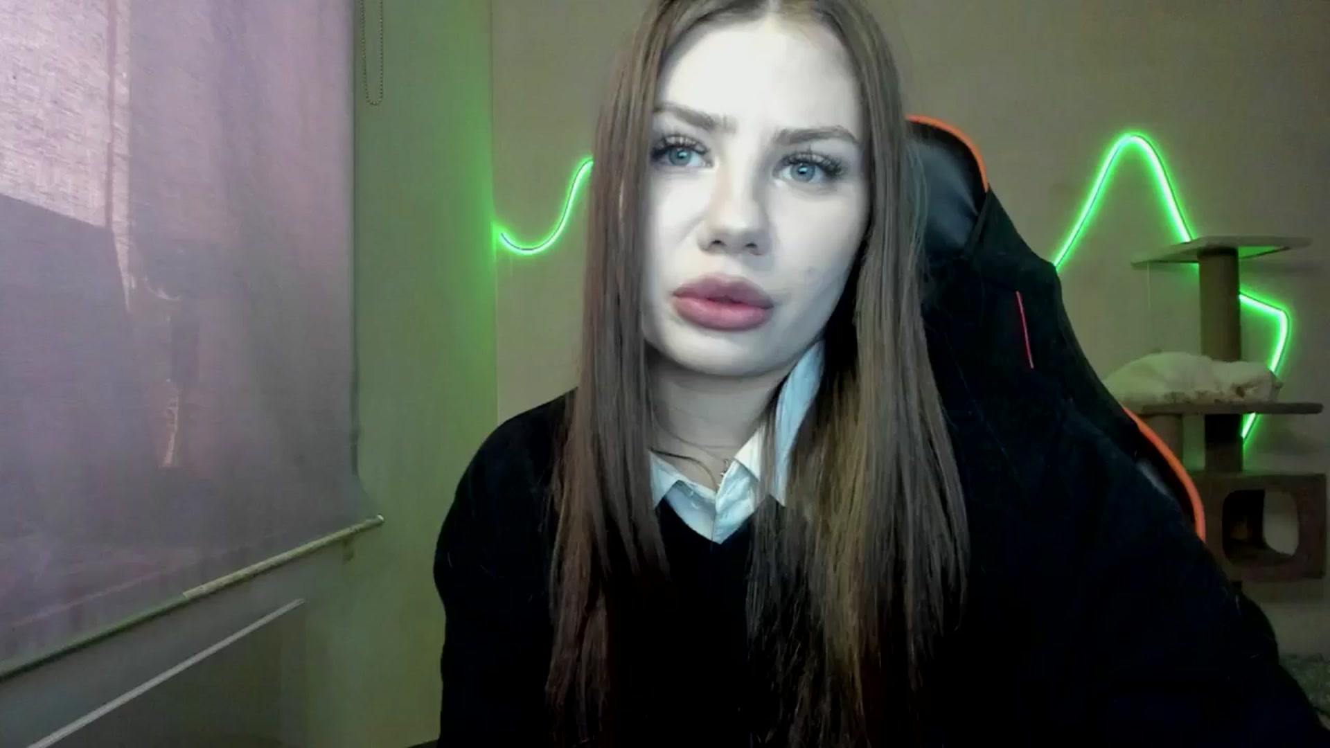 Gallery image thumbnail from FlyingDream's myfreecams stream on, 11/13/2025, 11:56 image 11 of 20