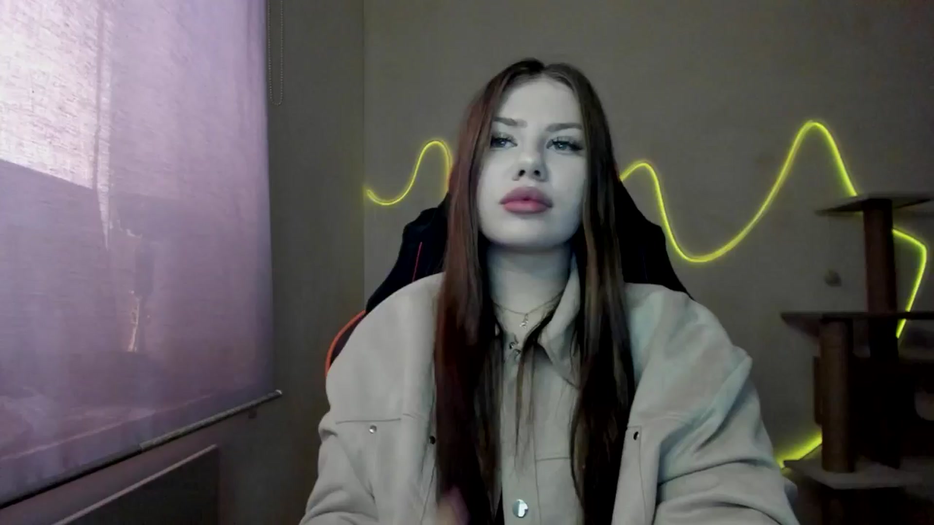 Gallery image thumbnail from FlyingDream's myfreecams stream on, 11/14/2025, 10:32 image 1 of 20