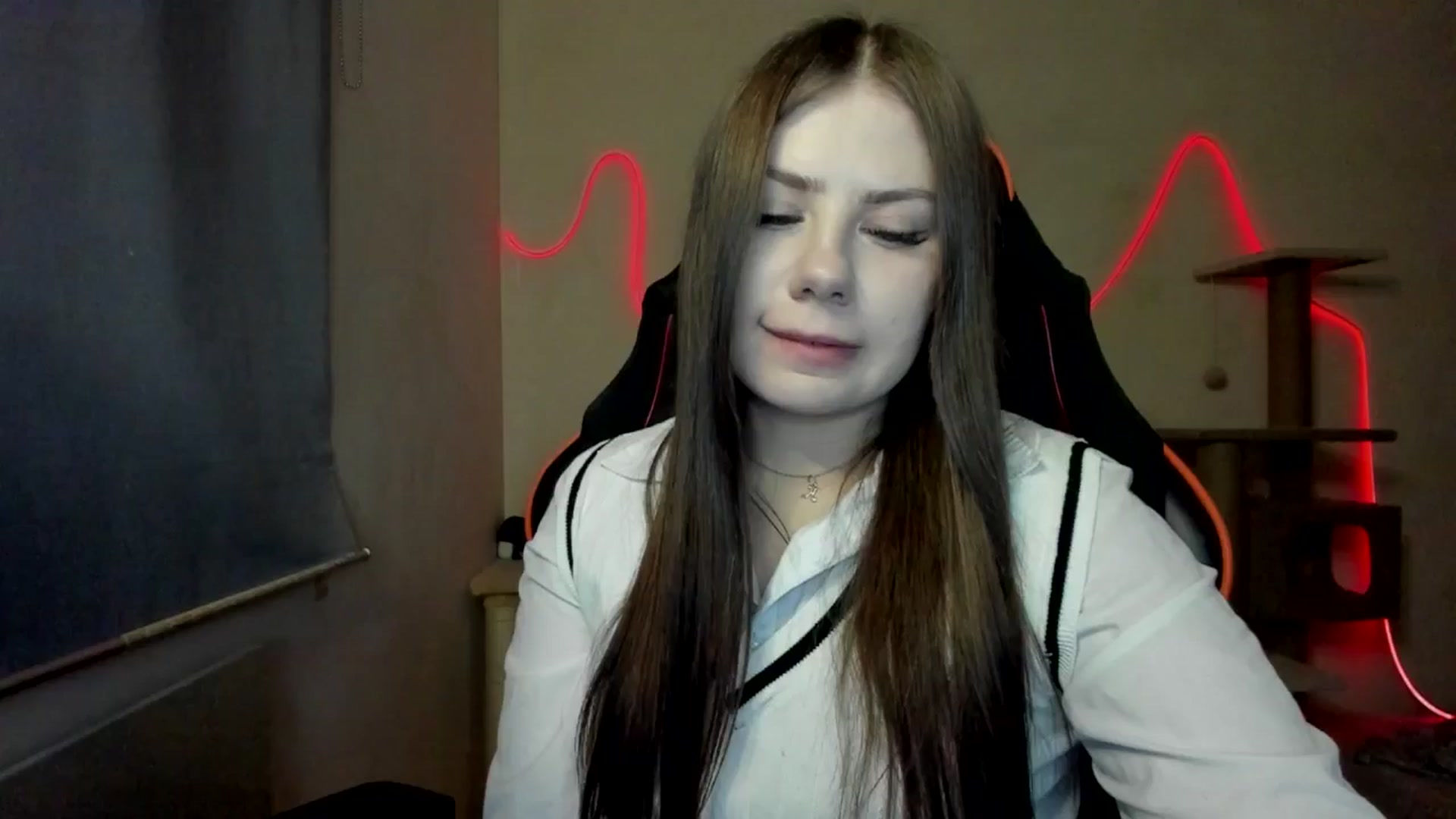 Gallery image thumbnail from FlyingDream's myfreecams stream on, 11/15/2025, 17:00 image 1 of 20