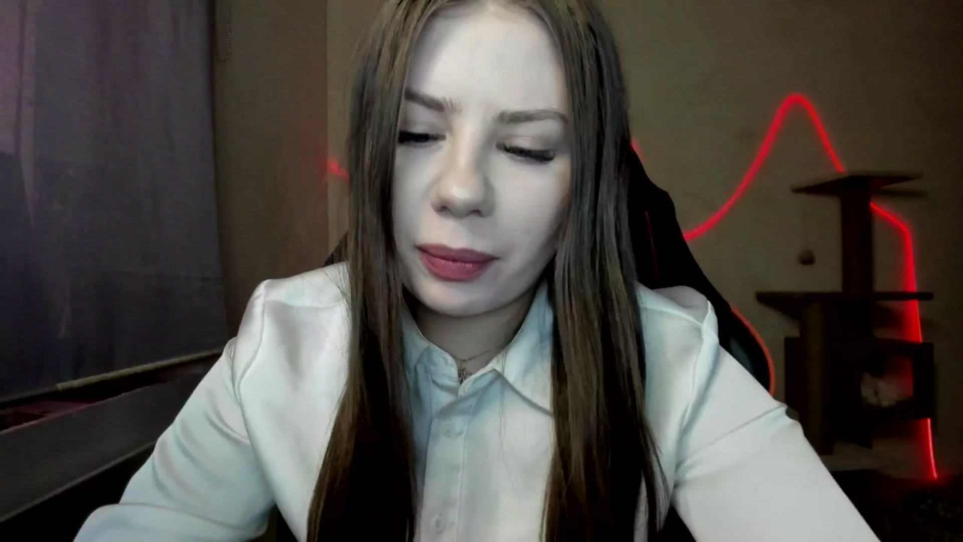 Gallery image thumbnail from FlyingDream's myfreecams stream on, 11/16/2025, 14:11 image 6 of 20