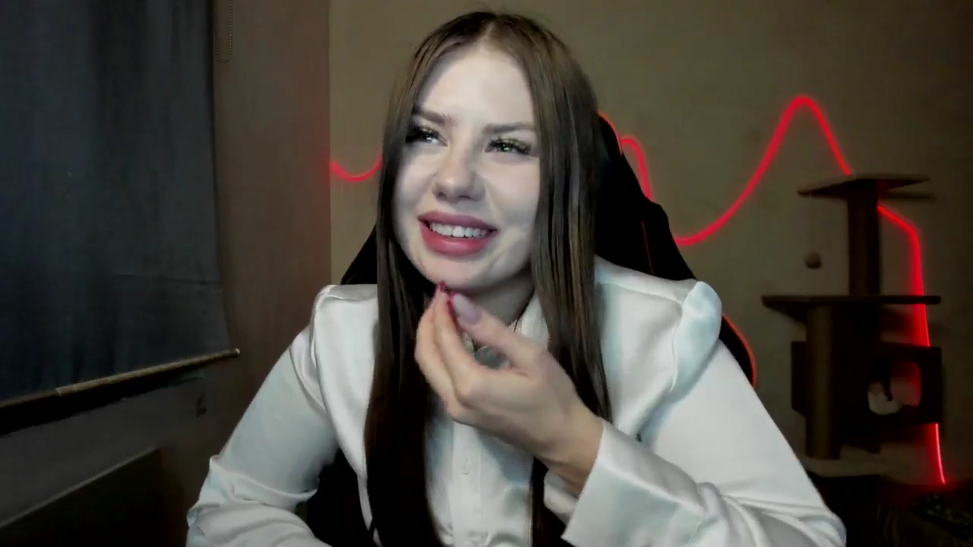 Gallery image thumbnail from FlyingDream's myfreecams stream on, 11/16/2025, 14:51 image 14 of 20
