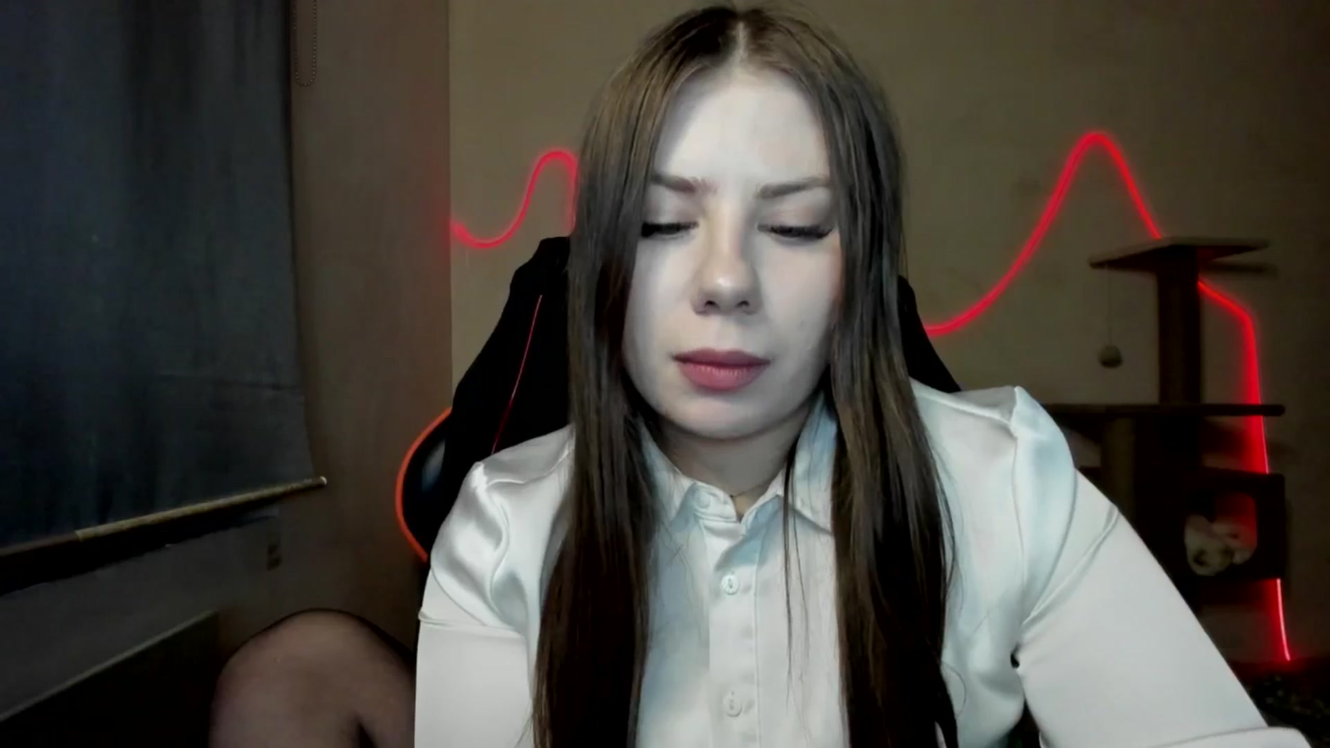 Gallery image thumbnail from FlyingDream's myfreecams stream on, 11/16/2025, 14:51 image 5 of 20