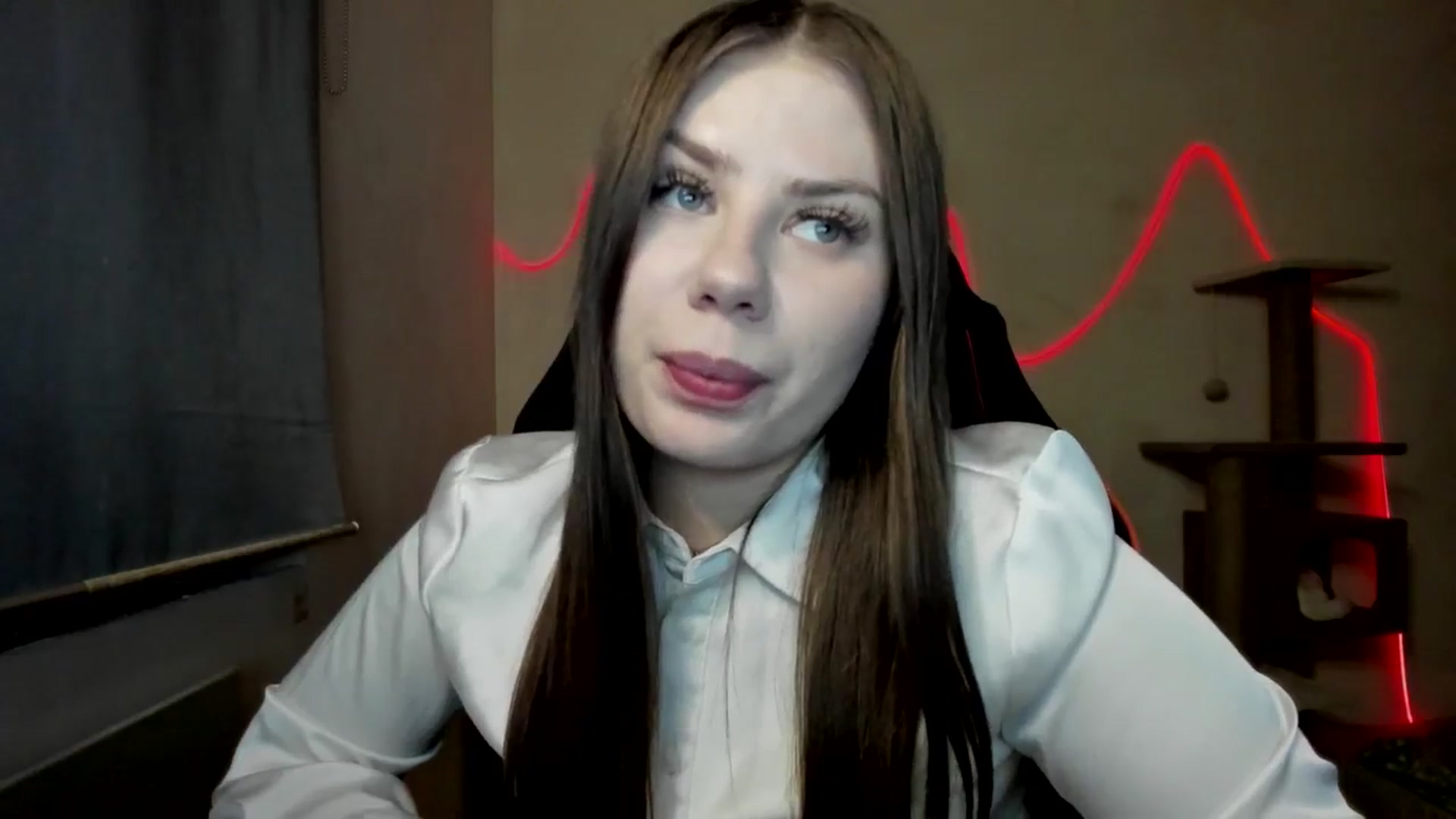 Gallery image thumbnail from FlyingDream's myfreecams stream on, 11/16/2025, 14:51 image 20 of 20