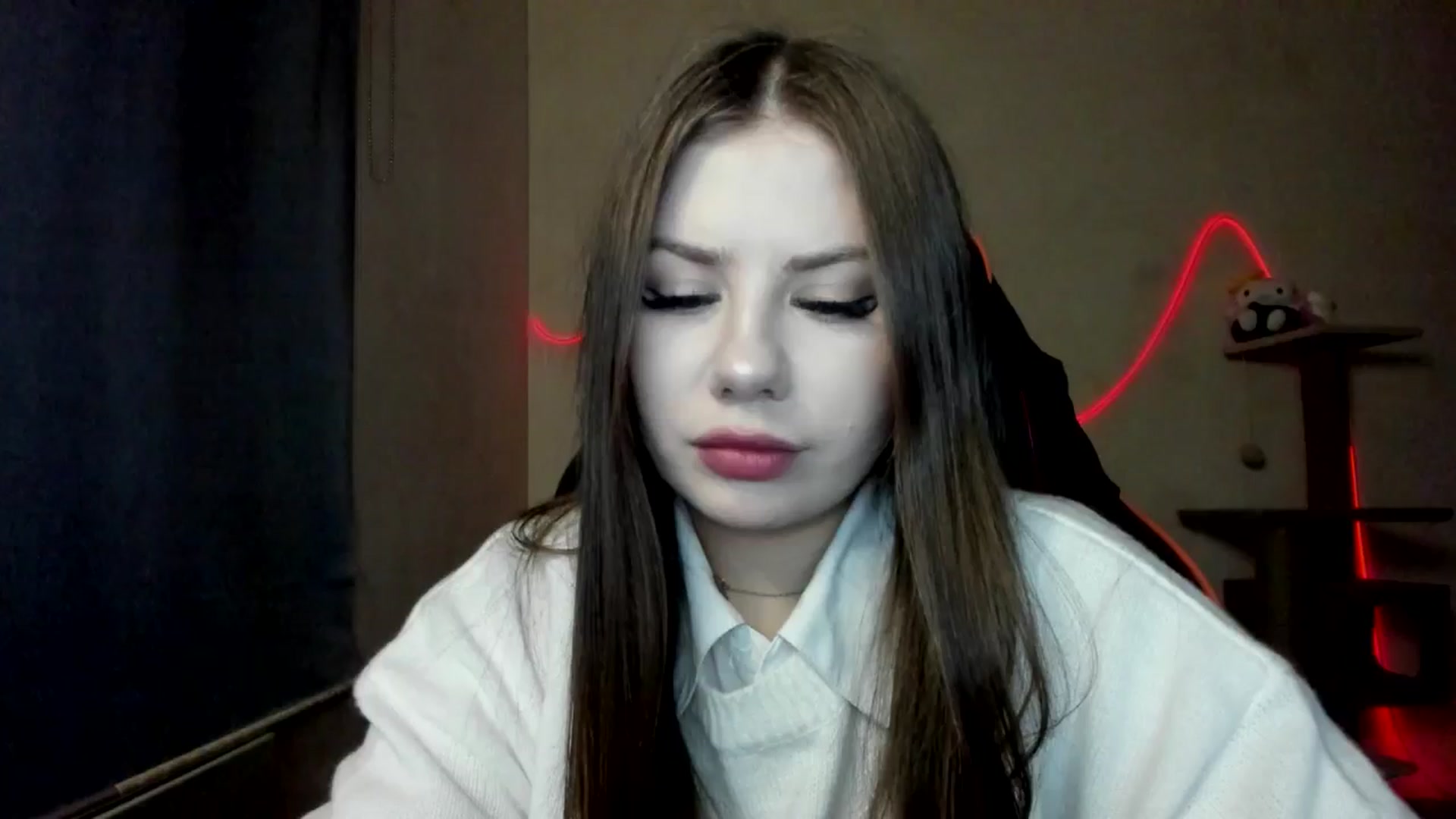 Gallery image thumbnail from FlyingDream's myfreecams stream on, 11/22/2025, 14:26 image 8 of 20