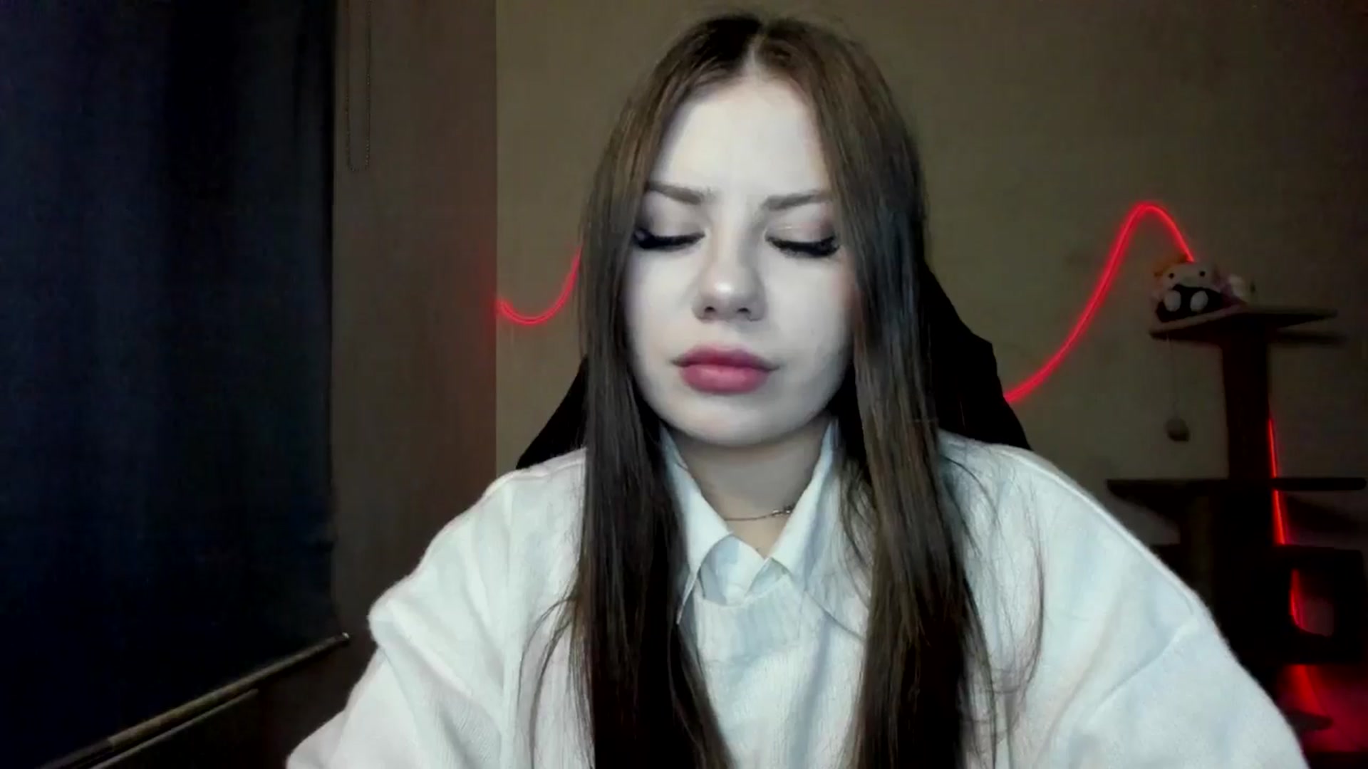 Gallery image thumbnail from FlyingDream's myfreecams stream on, 11/22/2025, 16:01 image 5 of 20