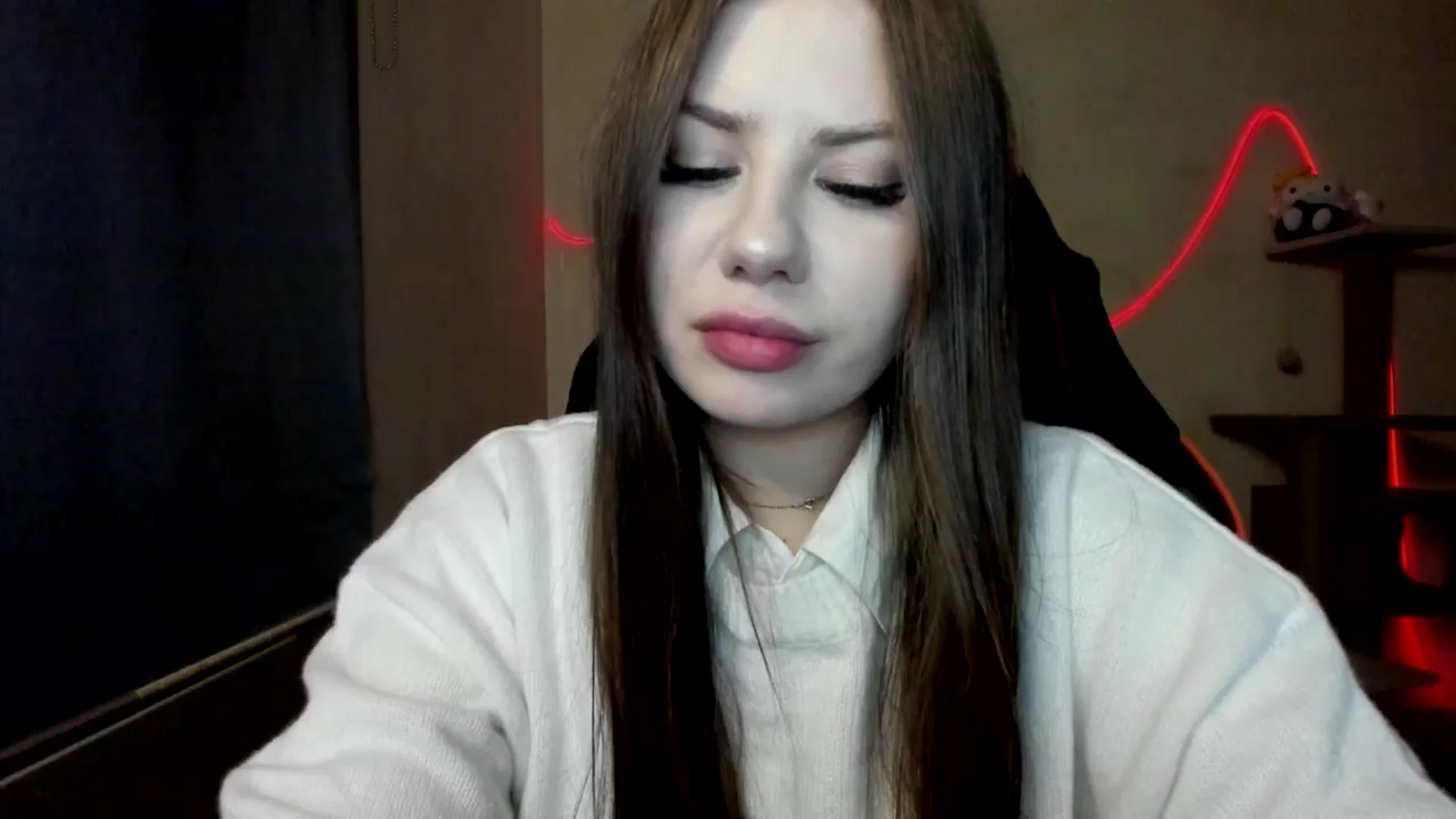 Gallery image thumbnail from FlyingDream's myfreecams stream on, 11/22/2025, 16:01 image 19 of 20