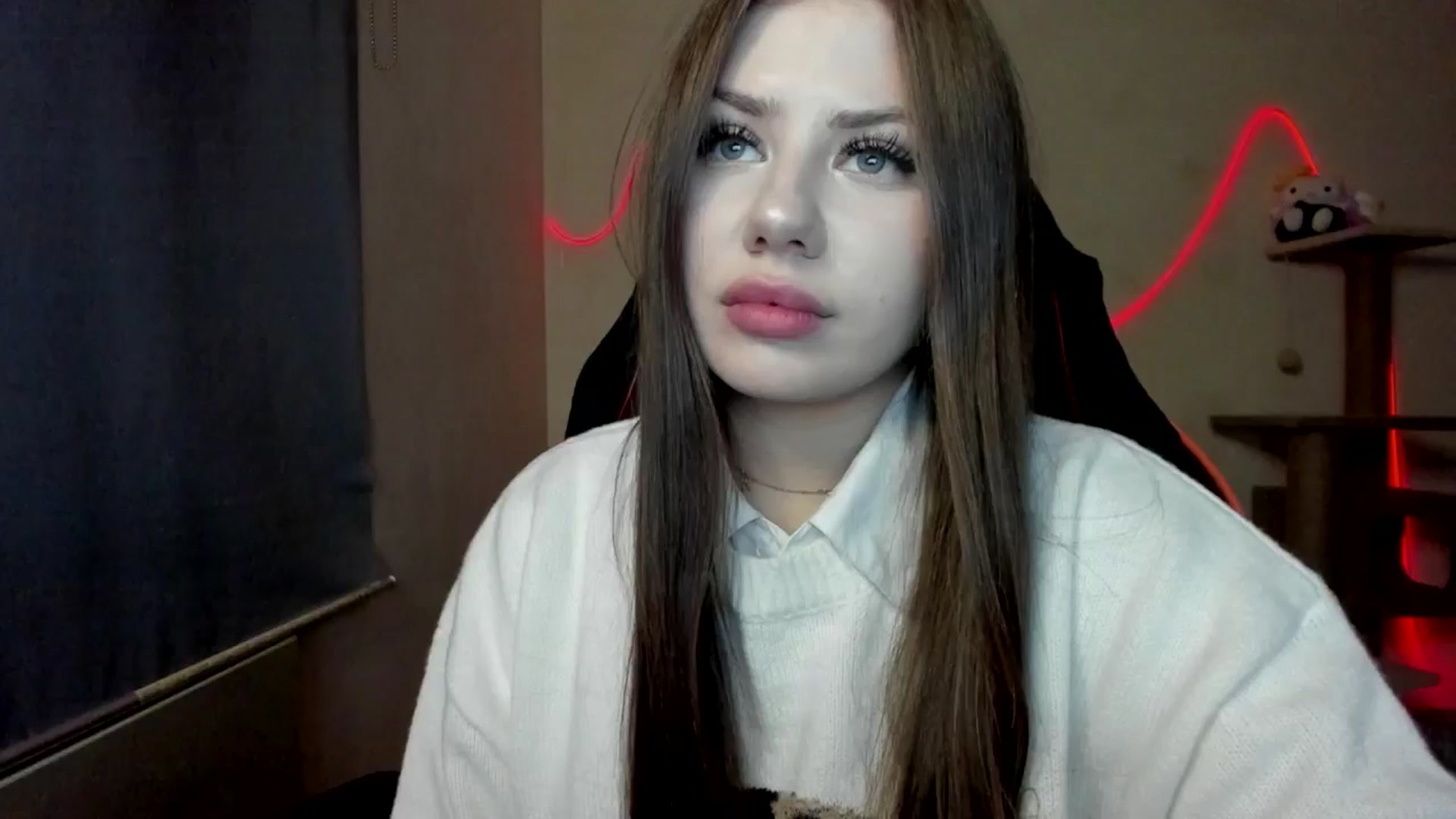Gallery image thumbnail from FlyingDream's myfreecams stream on, 11/22/2025, 16:01 image 17 of 20