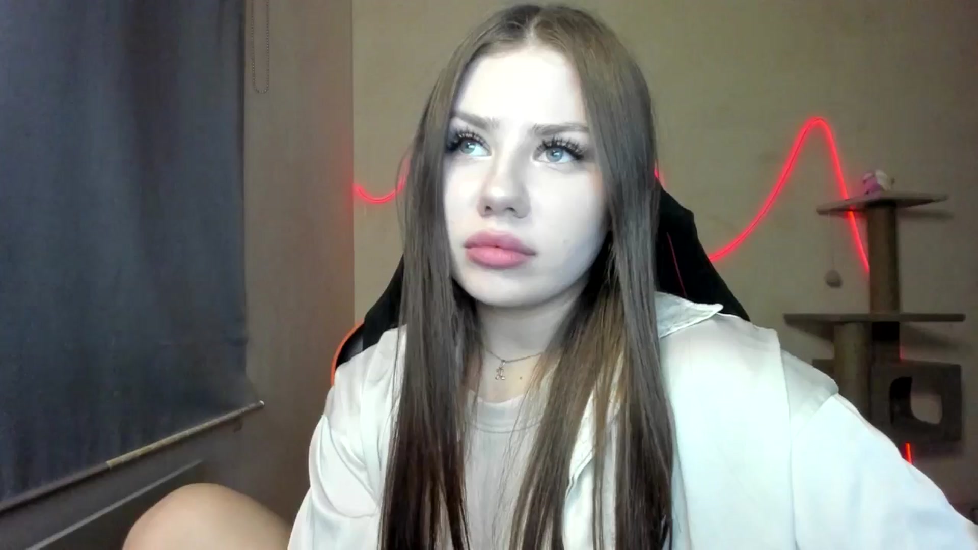 Gallery image thumbnail from FlyingDream's myfreecams stream on, 11/23/2025, 15:10 image 20 of 20