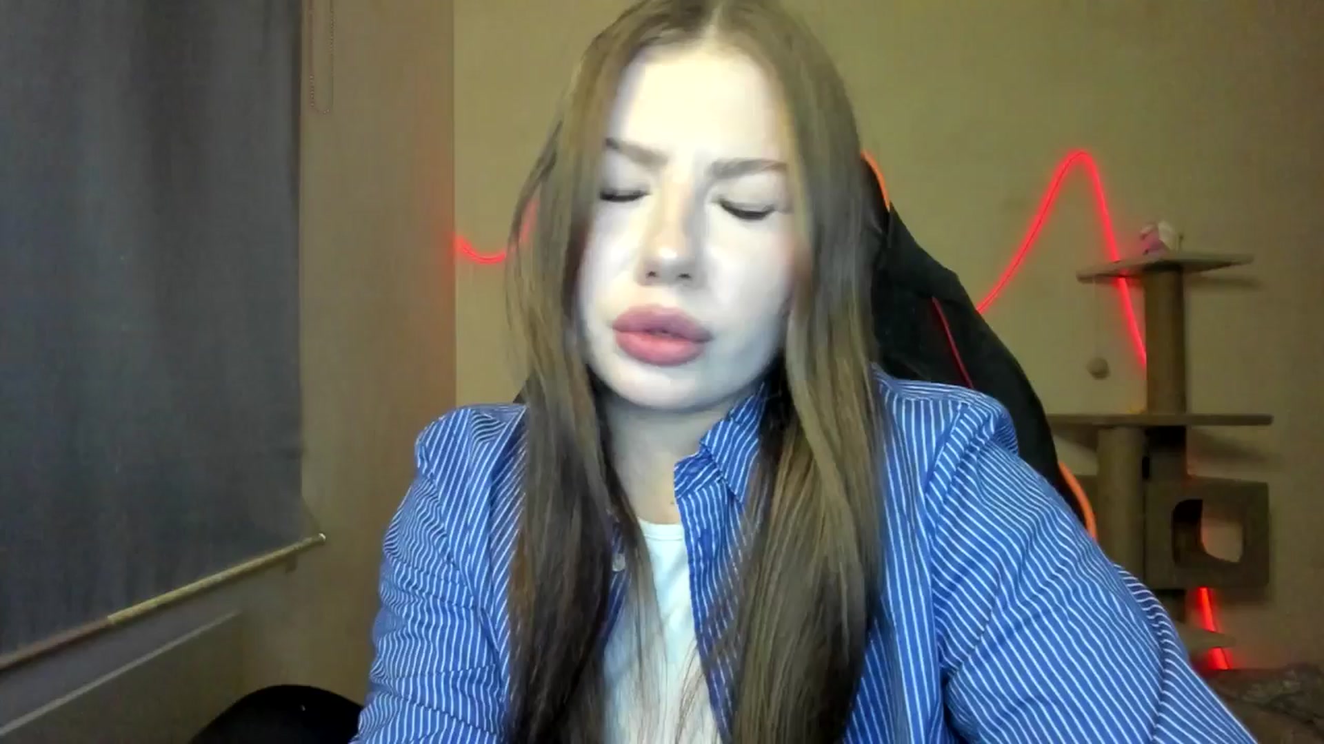 Gallery image thumbnail from FlyingDream's myfreecams stream on, 11/25/2025, 16:04 image 3 of 20