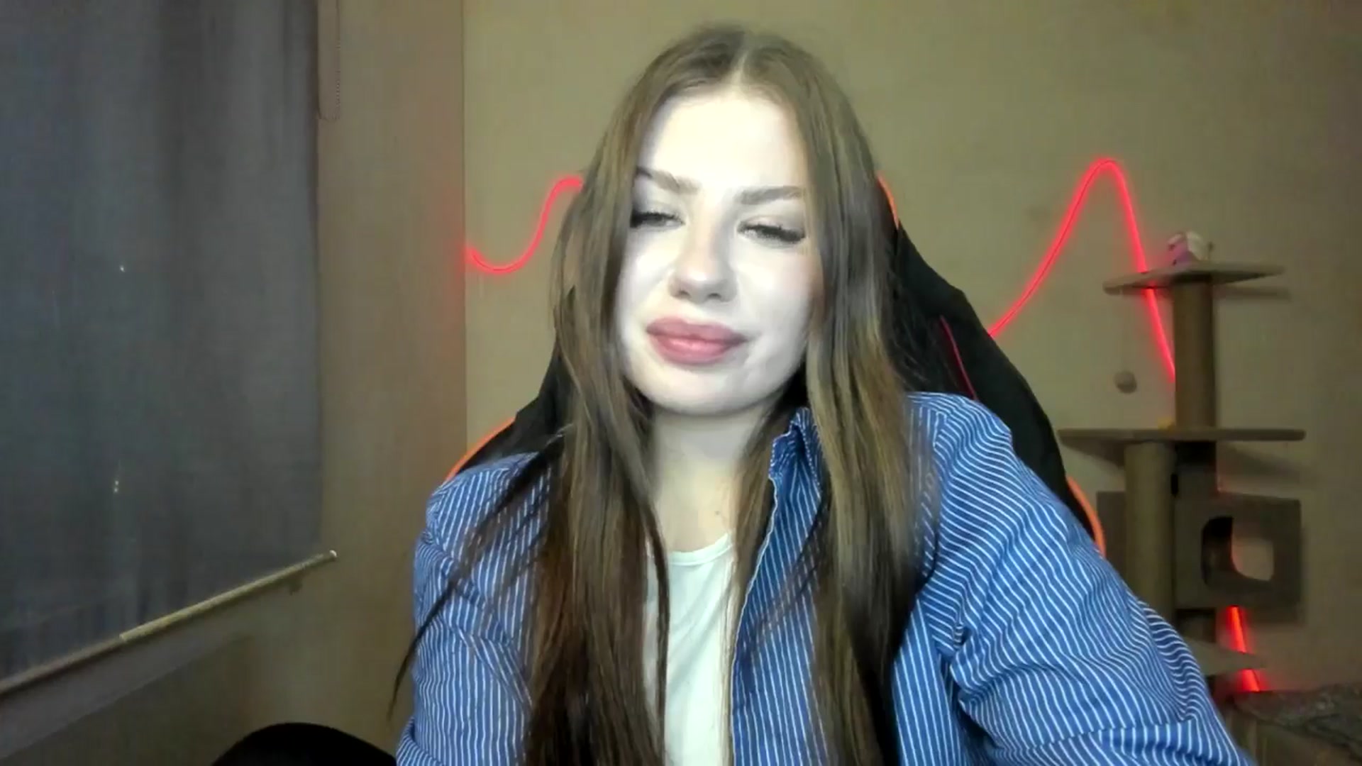 Gallery image thumbnail from FlyingDream's myfreecams stream on, 11/25/2025, 16:04 image 20 of 20