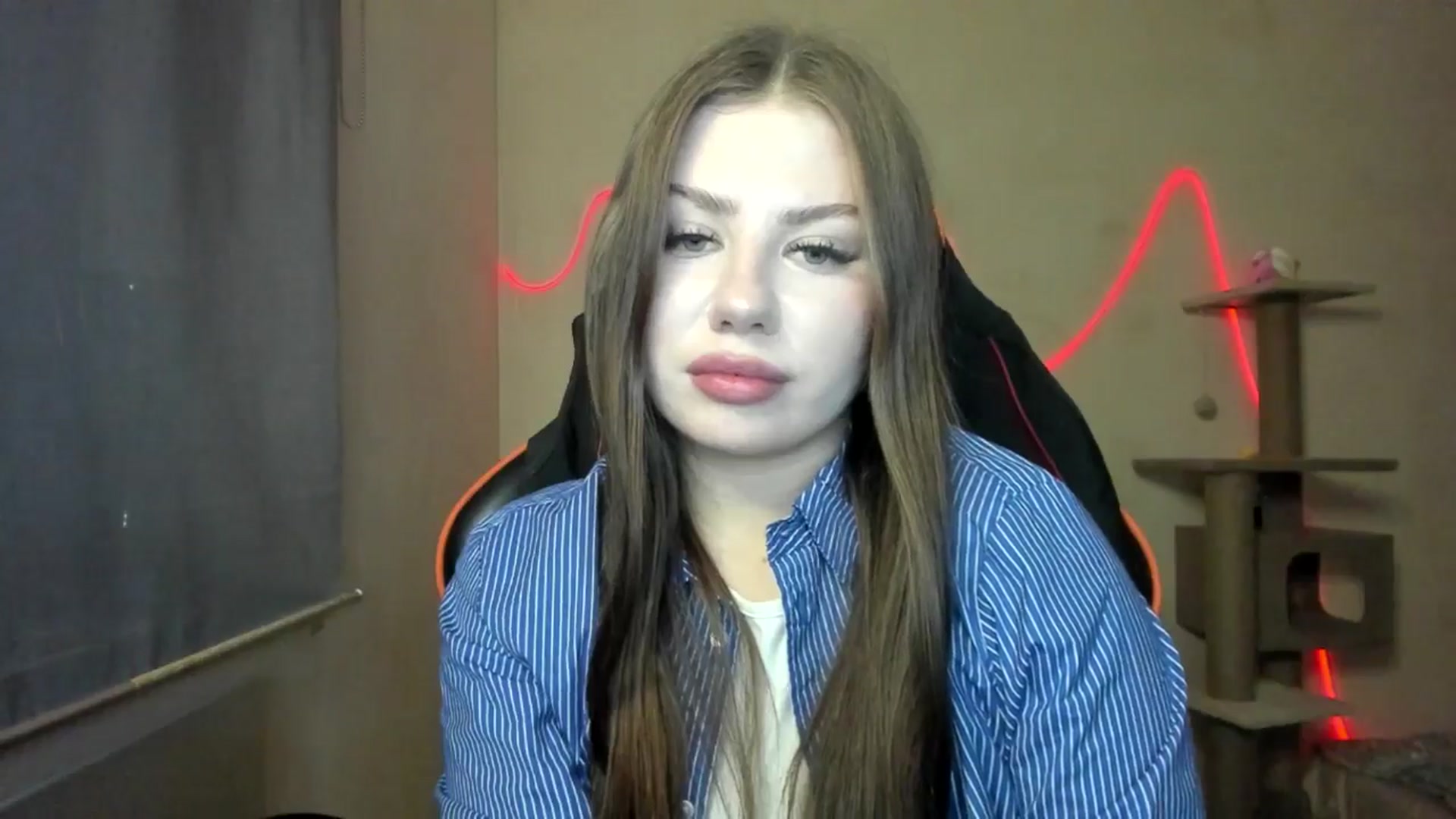 Gallery image thumbnail from FlyingDream's myfreecams stream on, 11/25/2025, 16:04 image 13 of 20