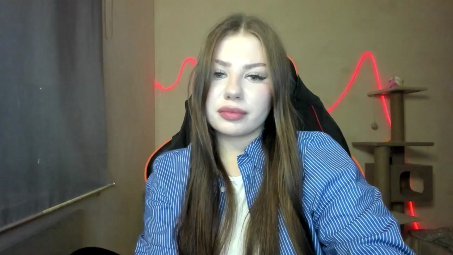 Gallery image thumbnail from FlyingDream's myfreecams stream on, 11/25/2025, 16:04 image 10 of 20