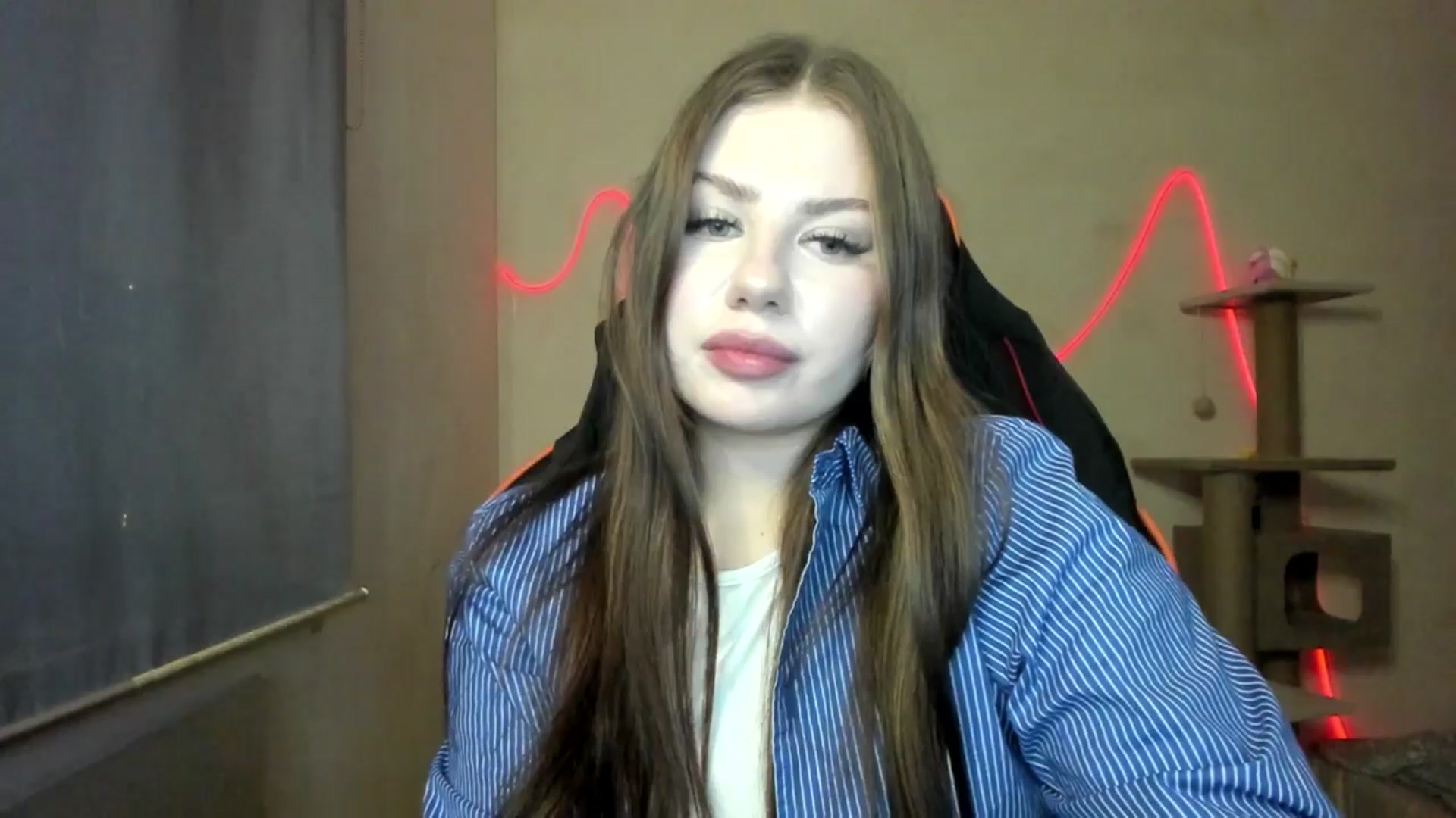 Gallery image thumbnail from FlyingDream's myfreecams stream on, 11/25/2025, 16:04 image 19 of 20