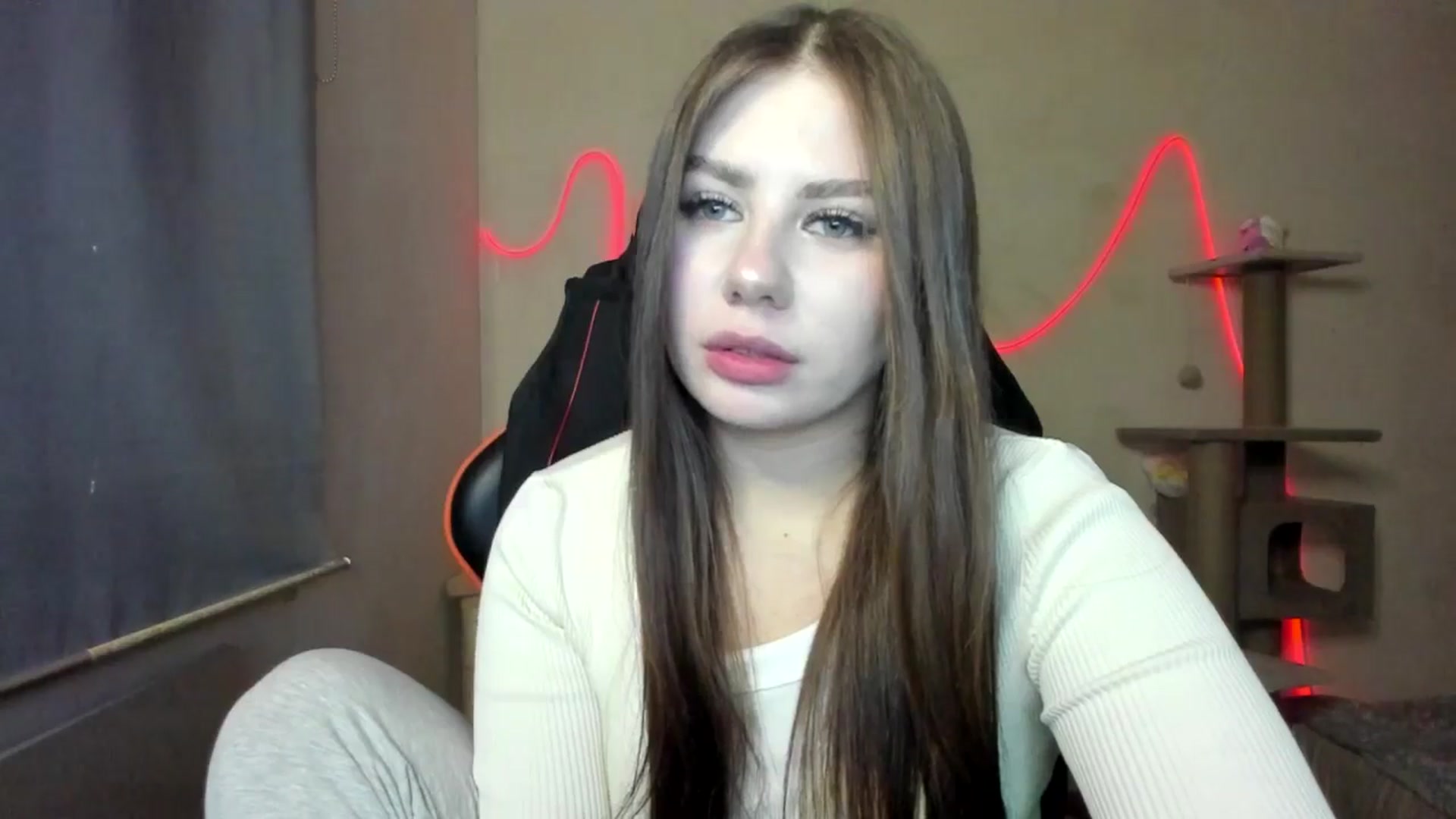 Gallery image thumbnail from FlyingDream's myfreecams stream on, 11/26/2025, 15:47 image 12 of 20