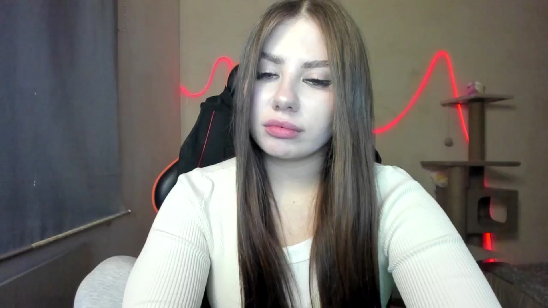 Gallery image thumbnail from FlyingDream's myfreecams stream on, 11/26/2025, 15:47 image 18 of 20